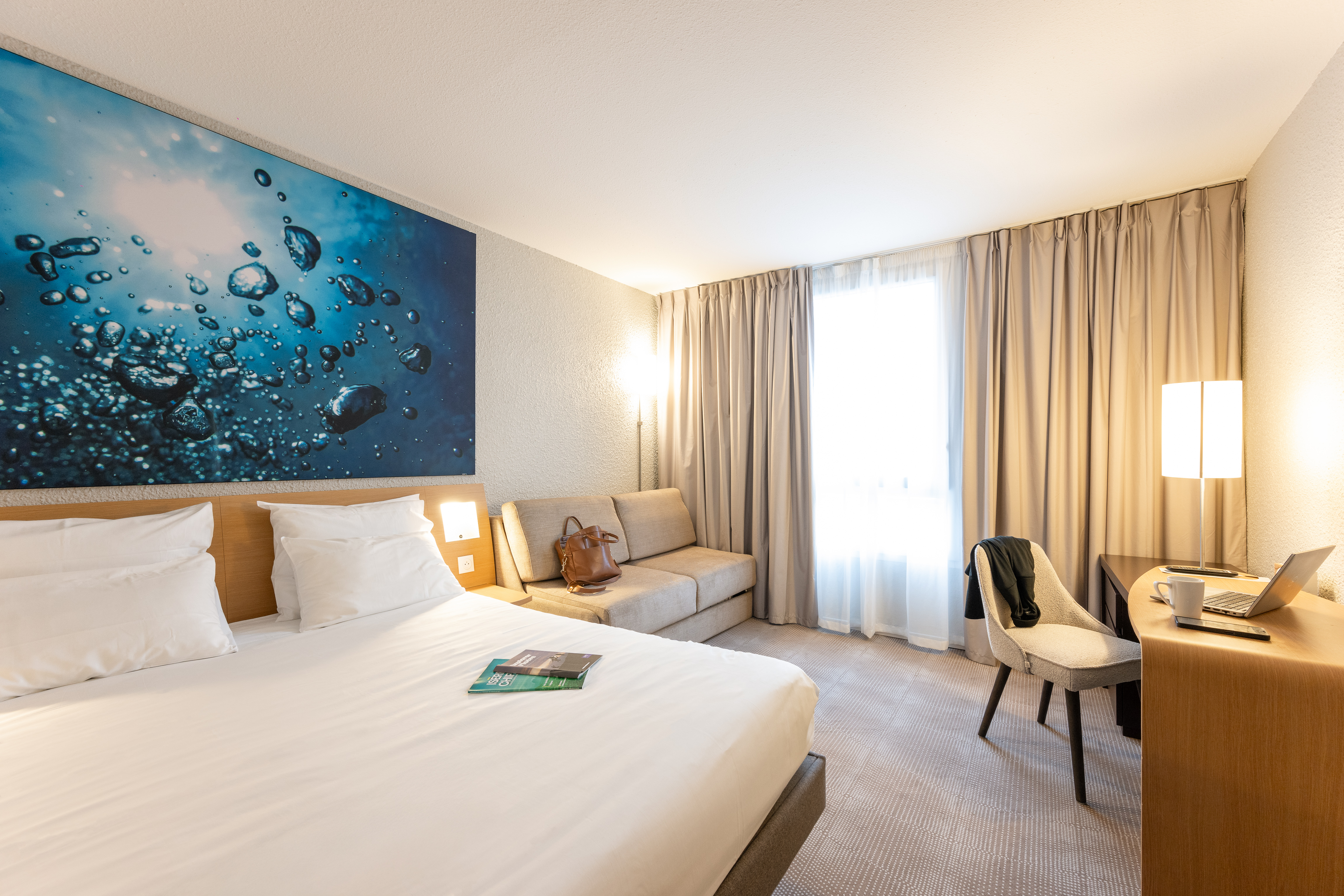 Double Superior Queen Bed