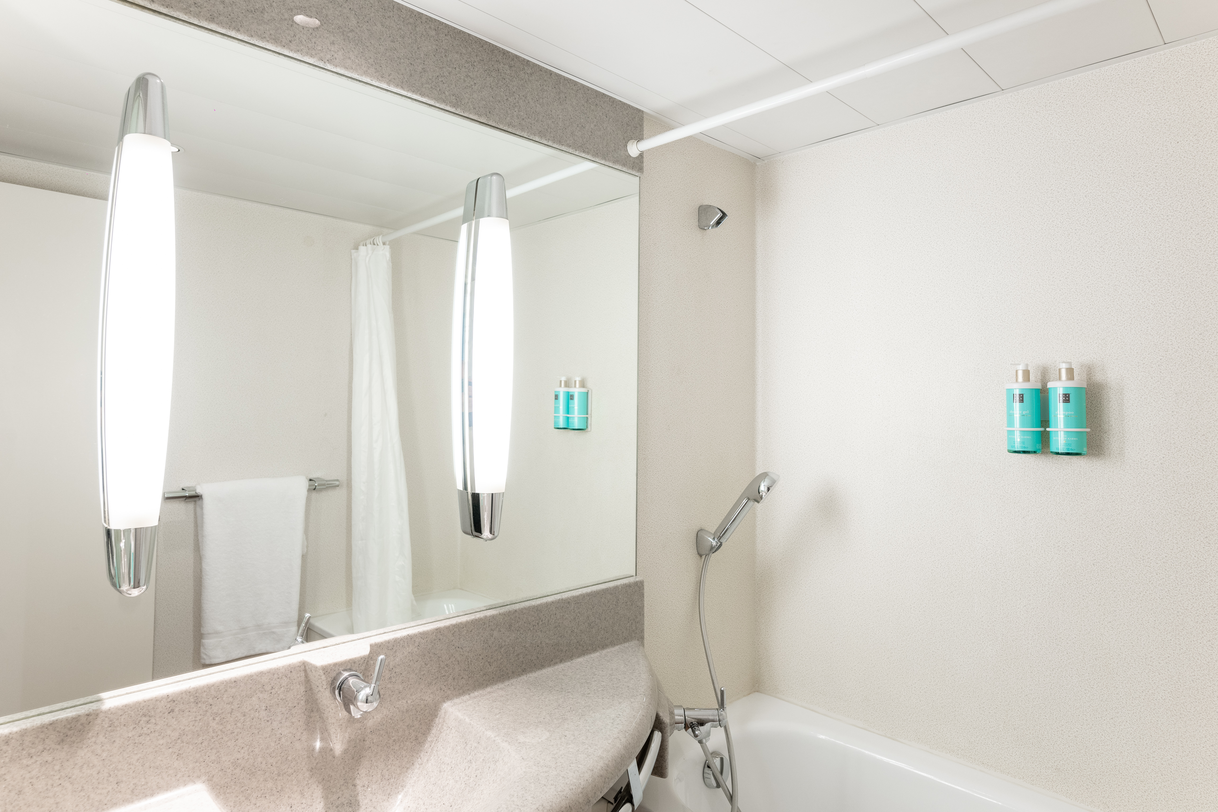 Double or Twin Standard