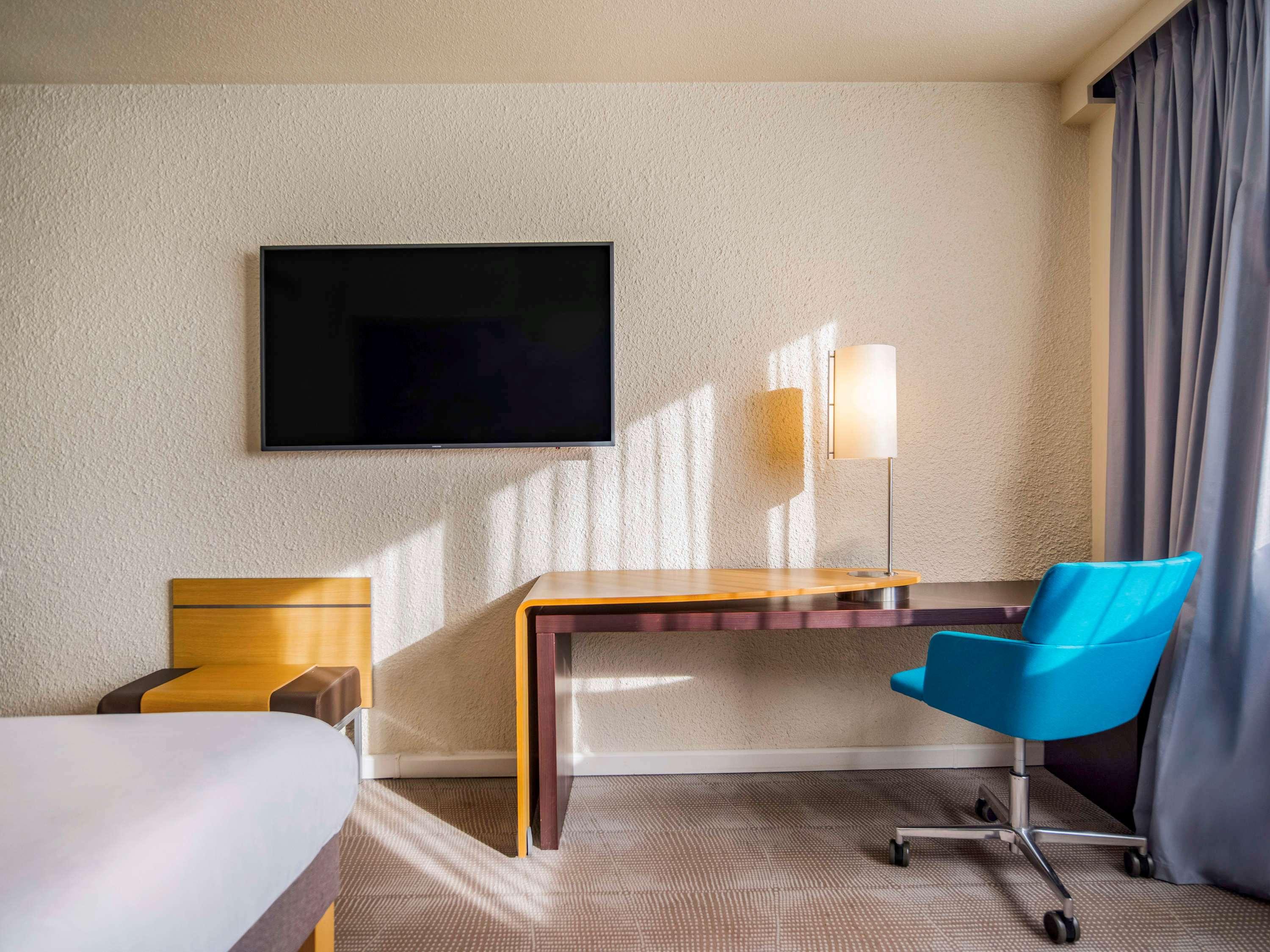 Double Classic Double Bed