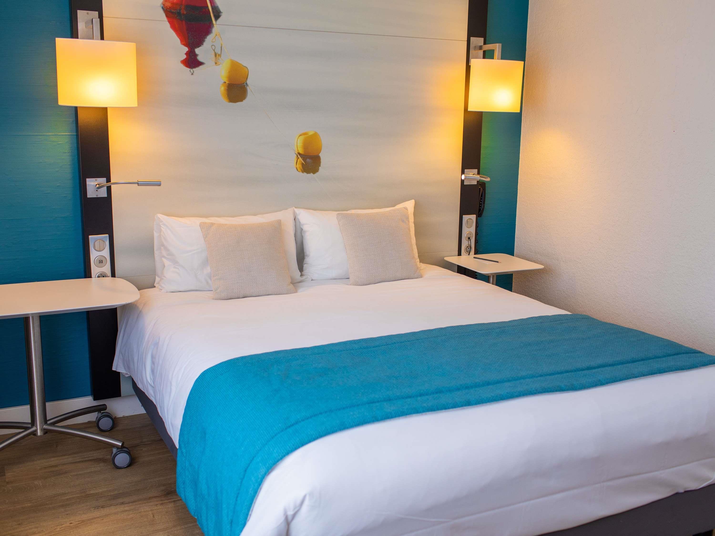 Double Classic Double Bed