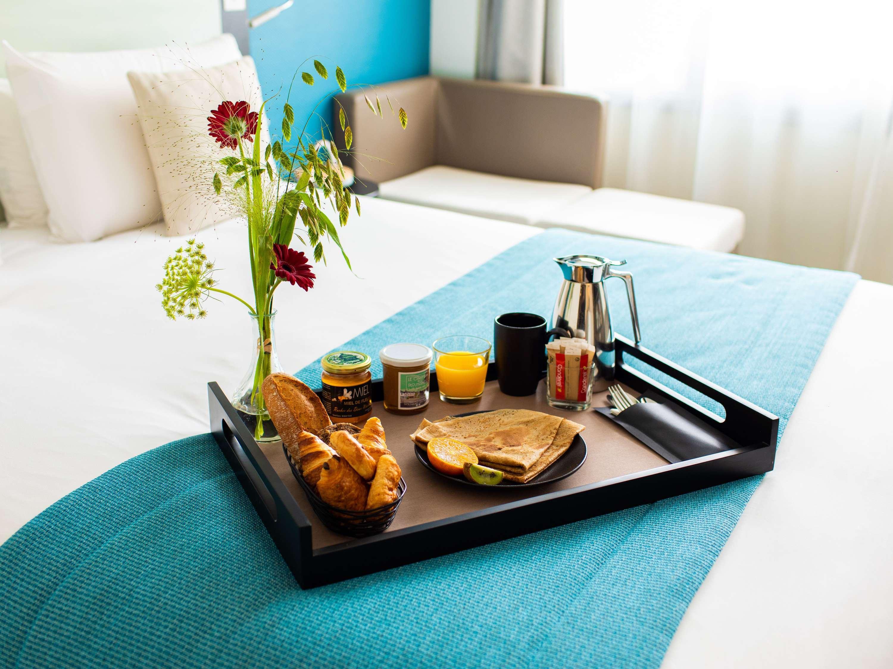 Double Classic Double Bed