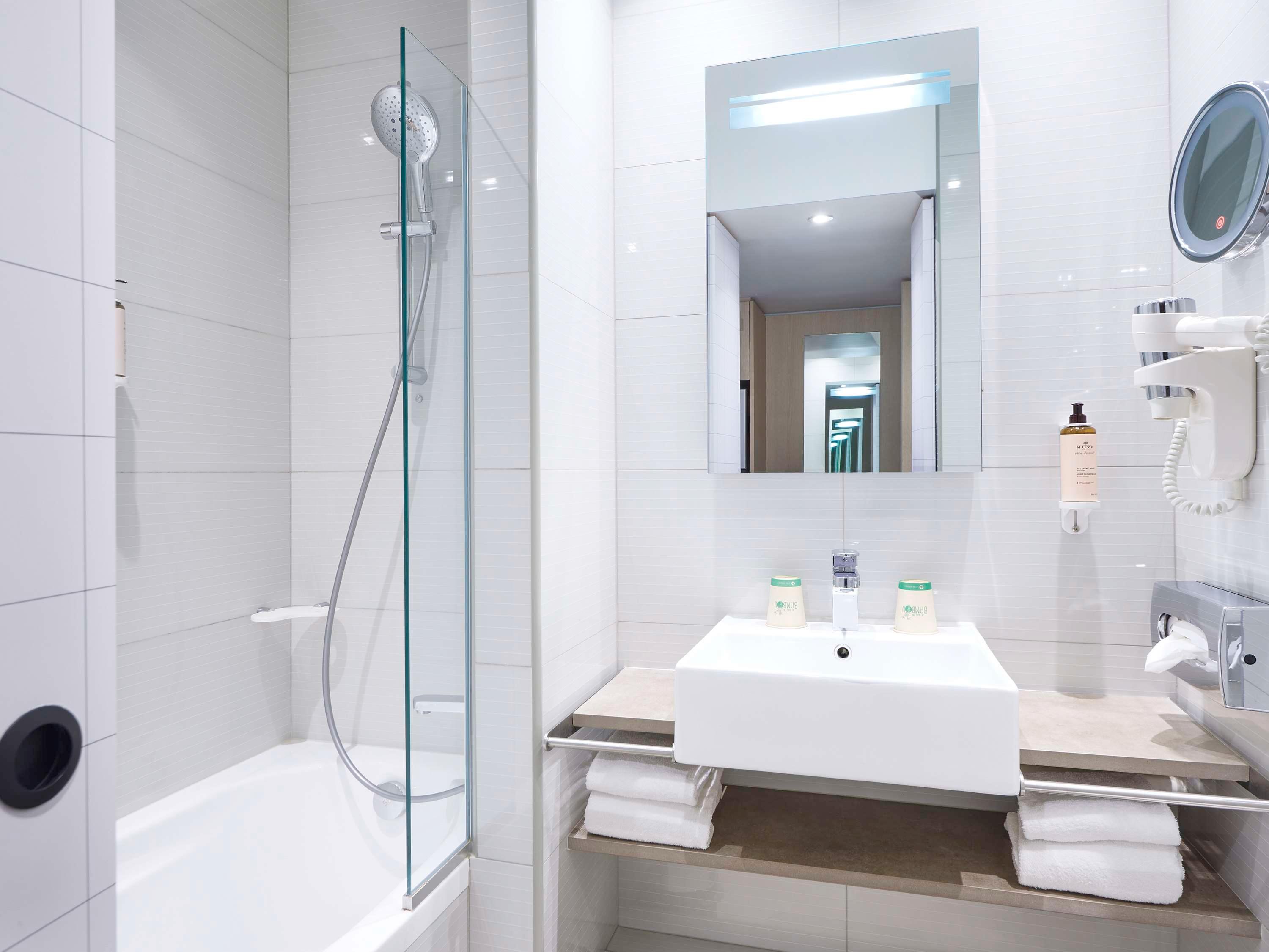 Double Classic Double Bed