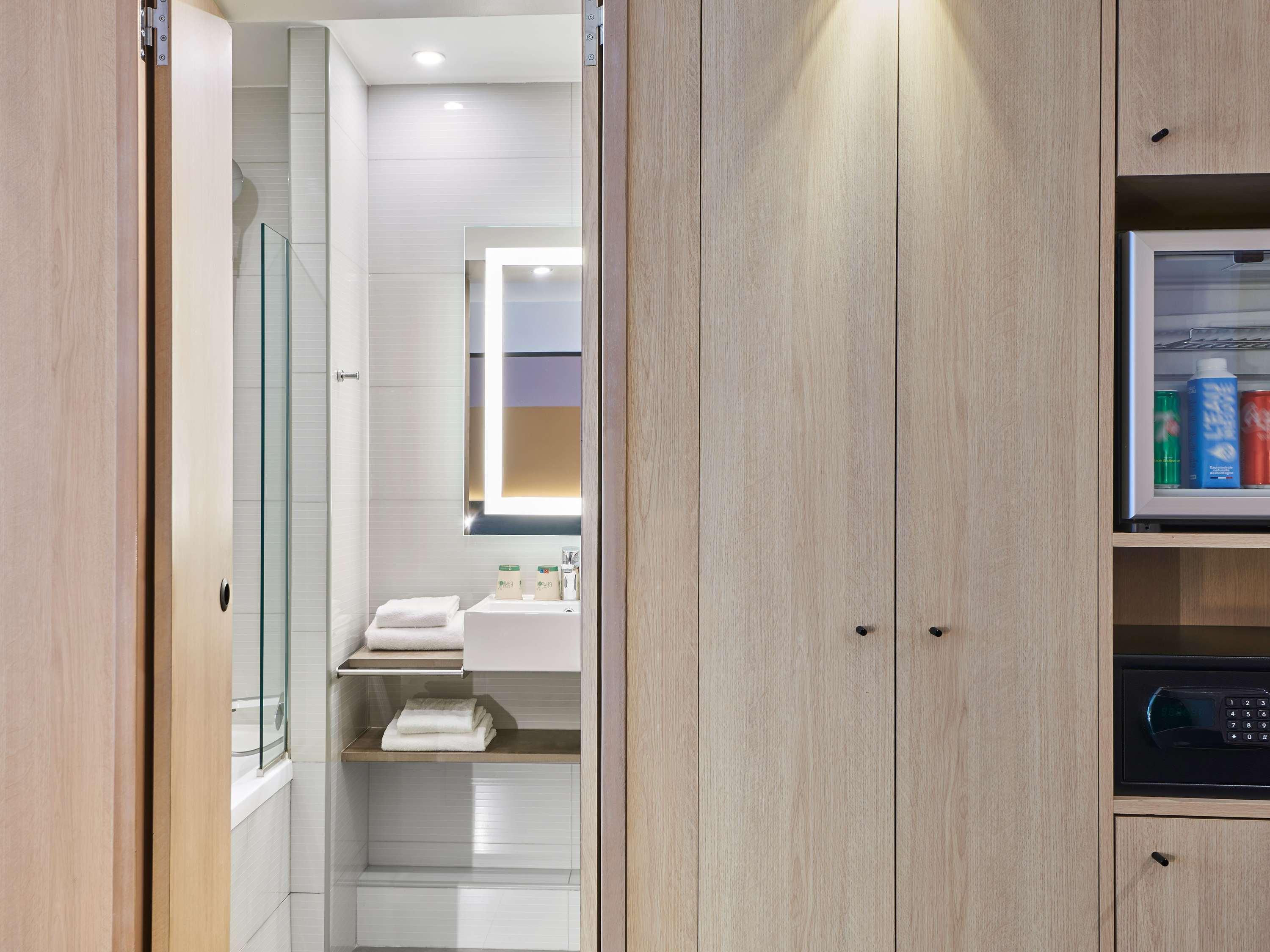 Double Superior with Double Bed