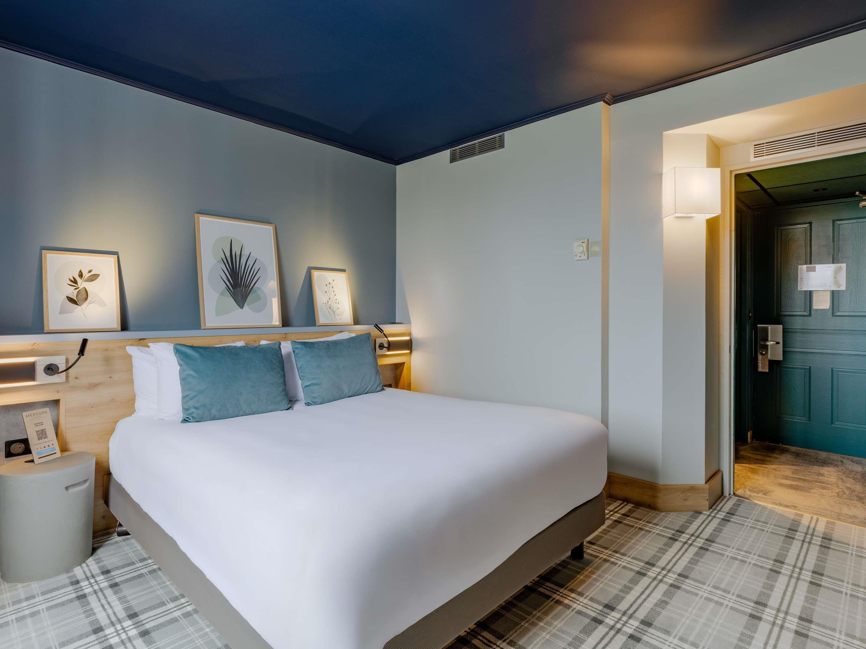 Double Superior with Double Bed