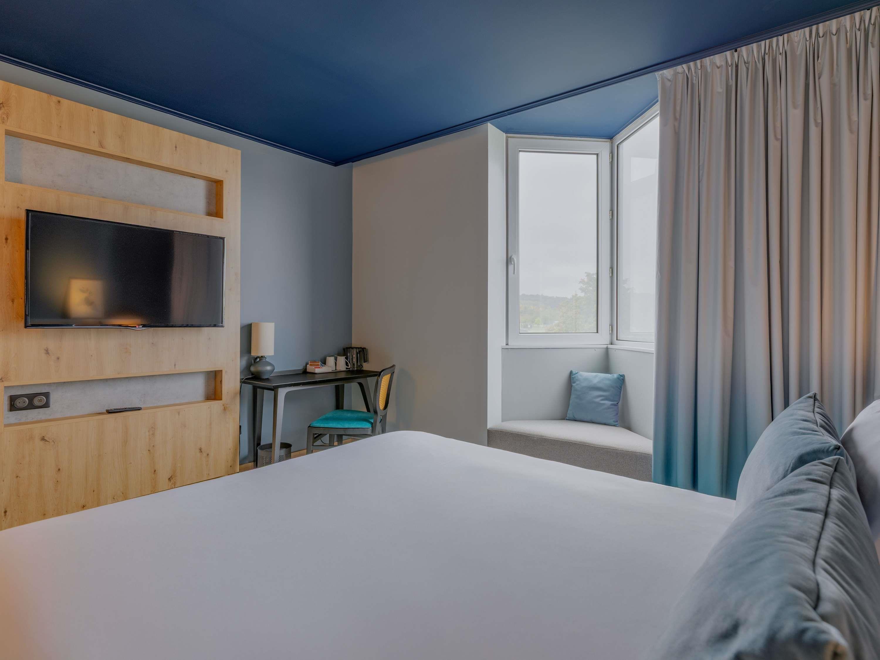 Double Superior with Double Bed