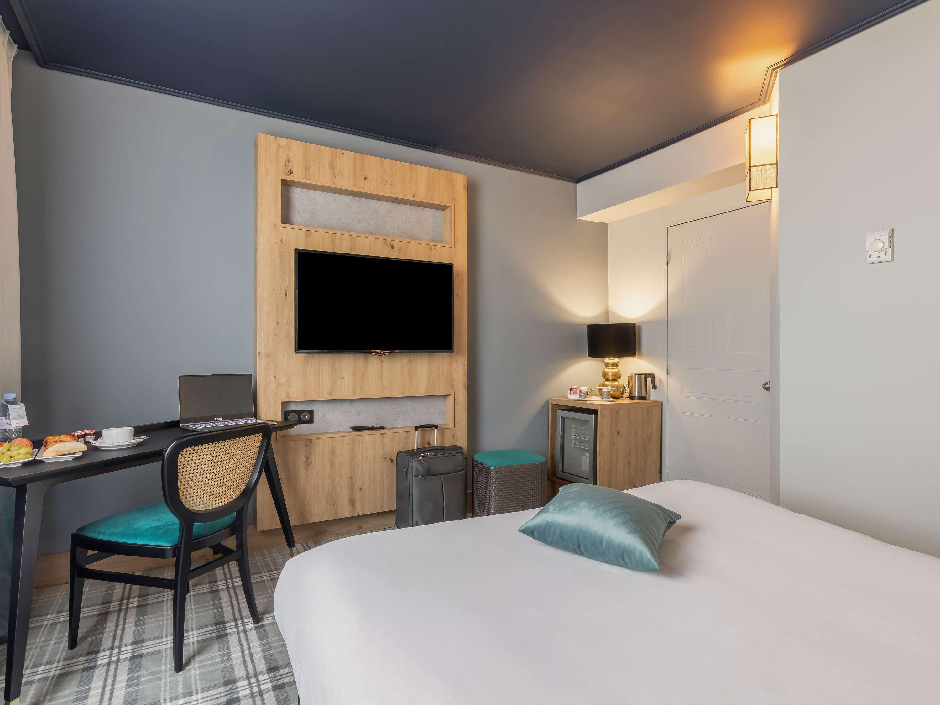 Double Superior with Double Bed