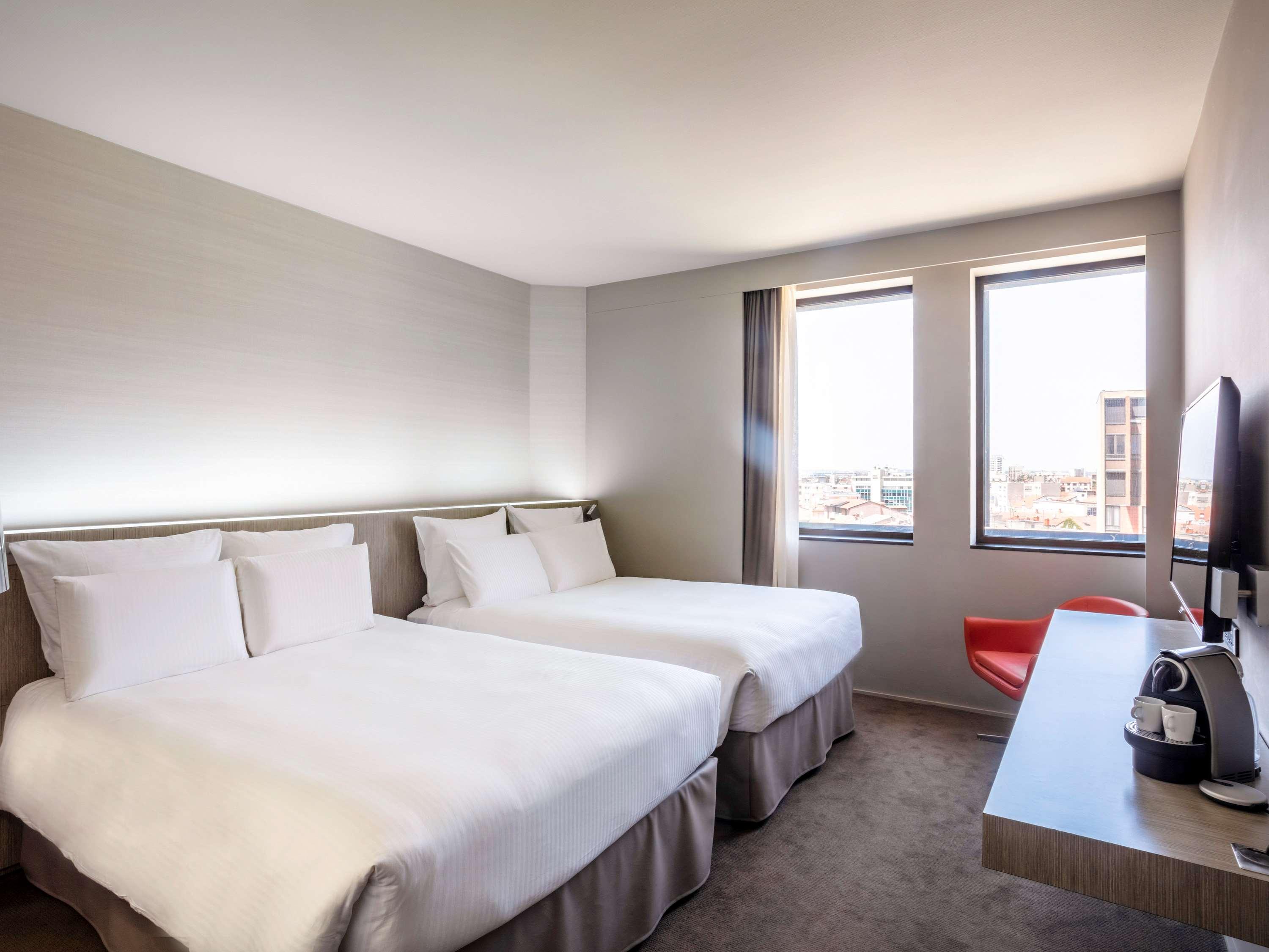 Suite Connecting Room