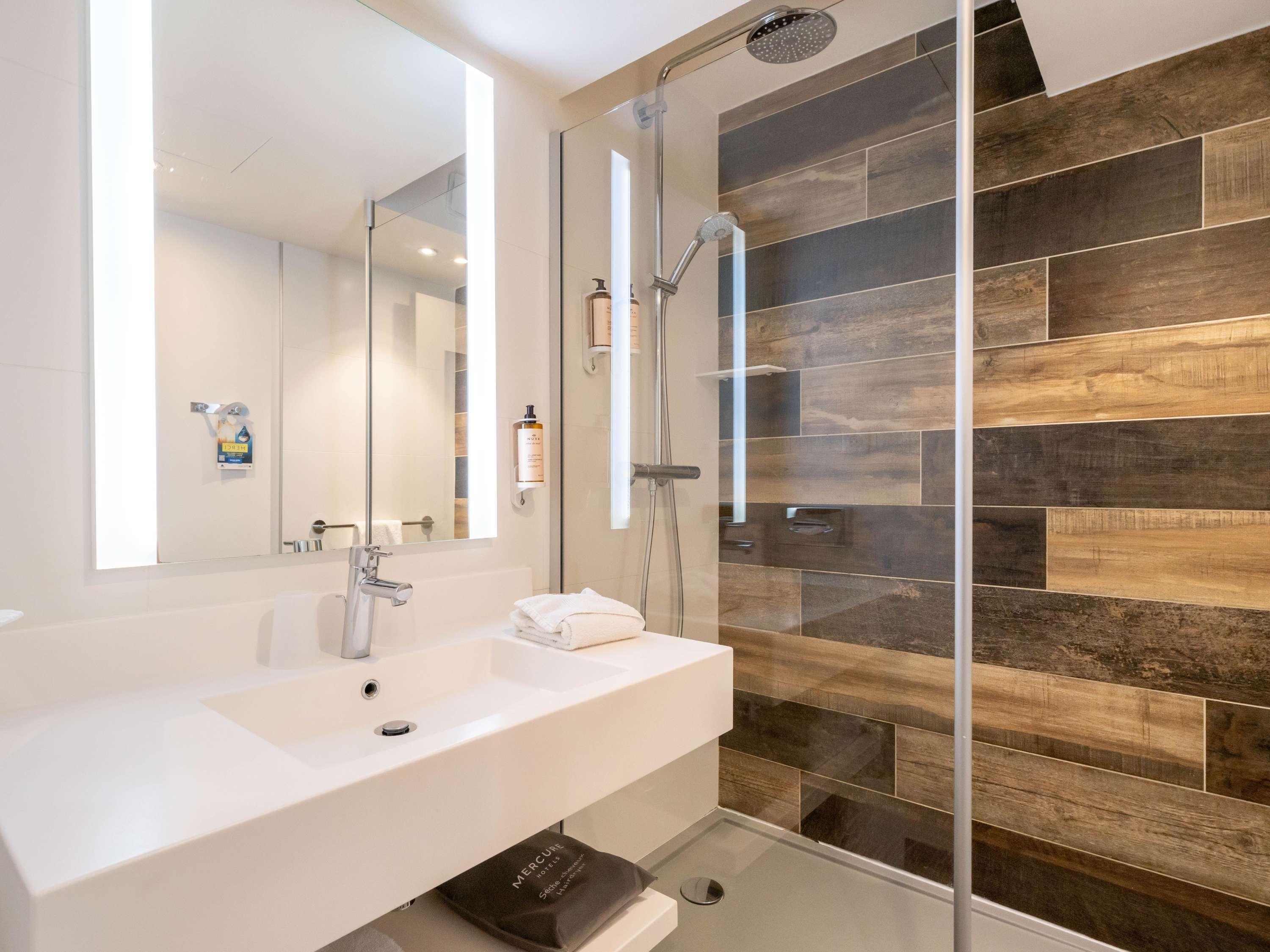 Double Superior Pool View