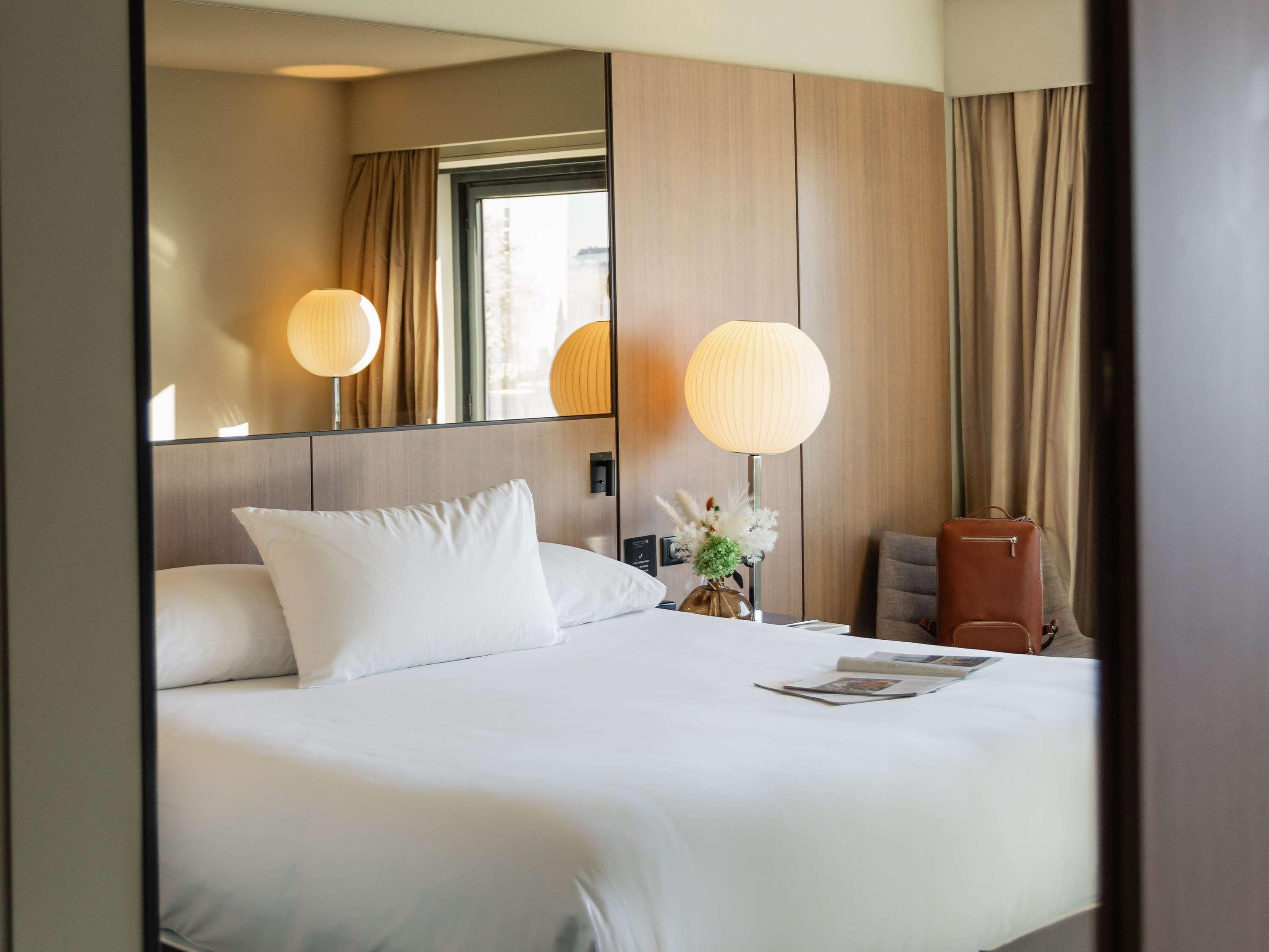 Double Deluxe King Bed