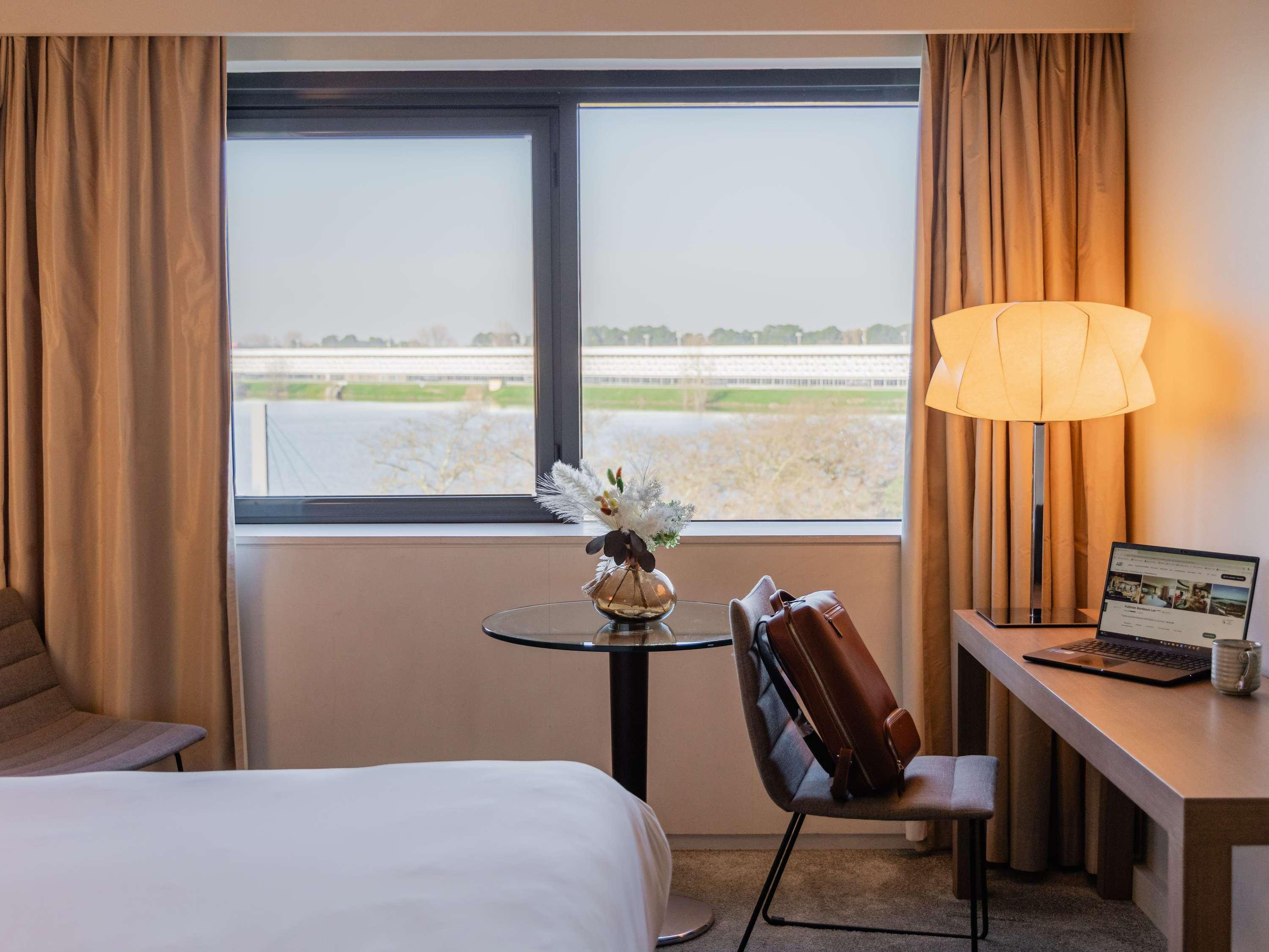 Double Deluxe Lake View