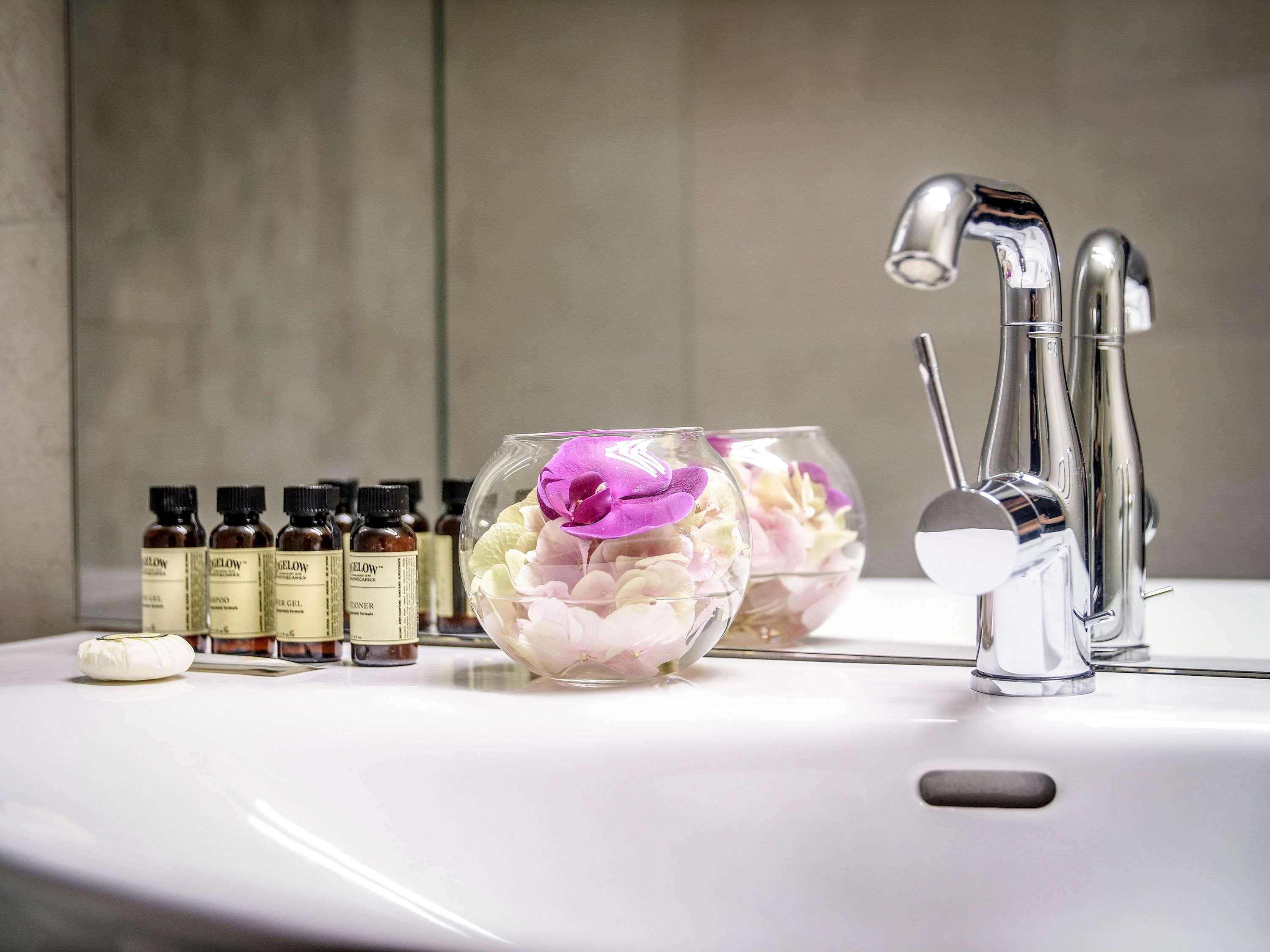 Double Deluxe King Bed