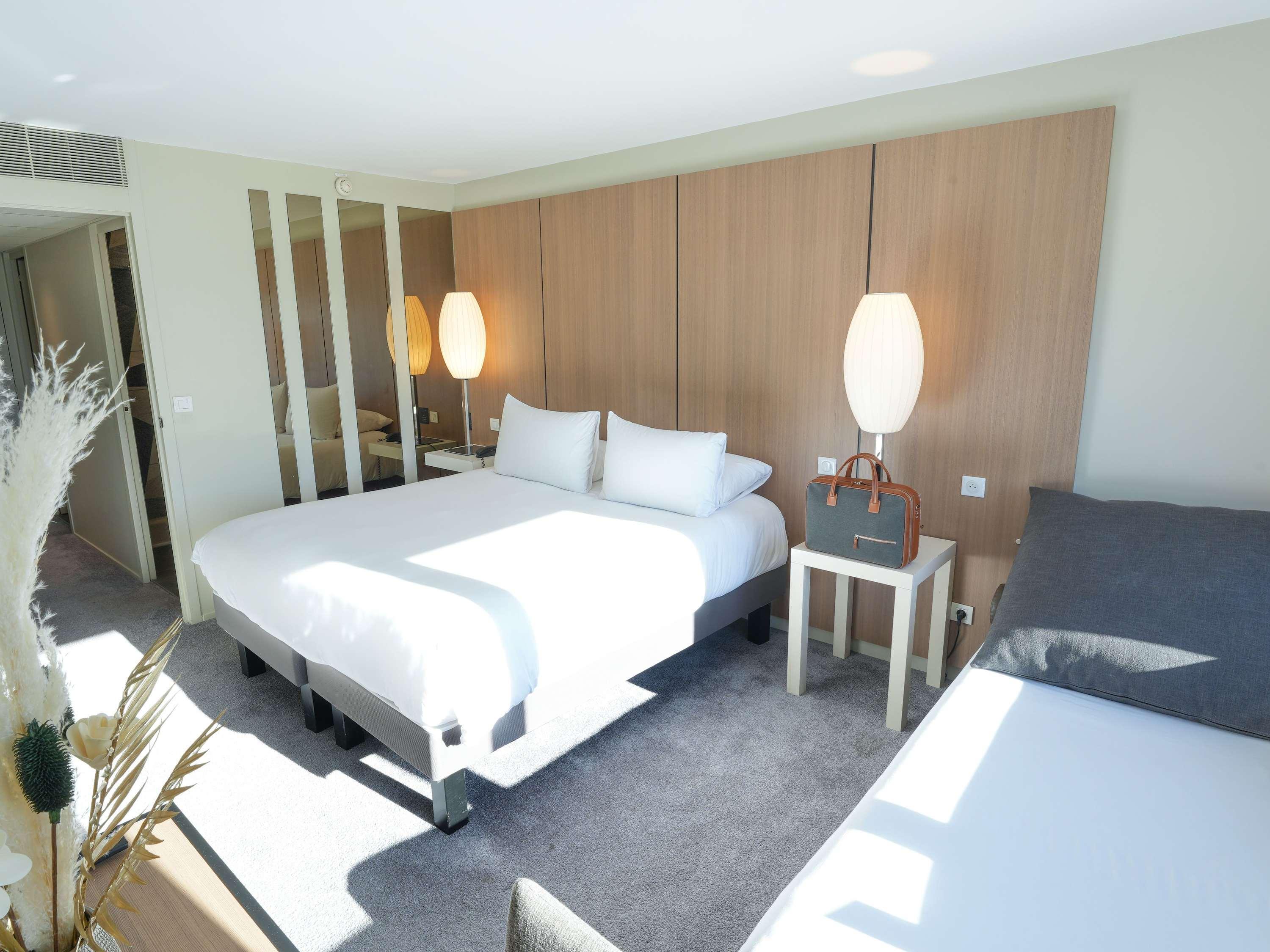 Family Room Superior