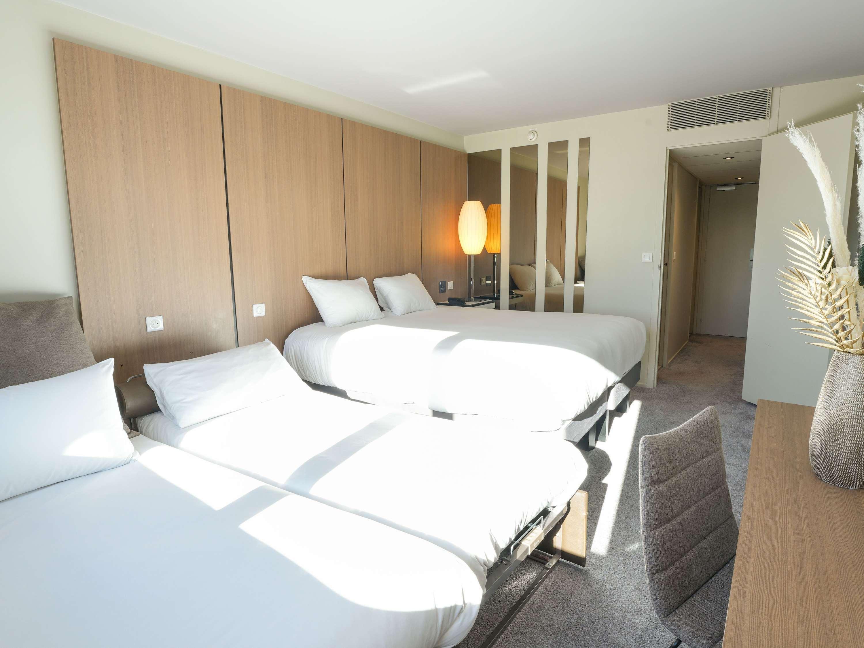 Suite Connecting Room