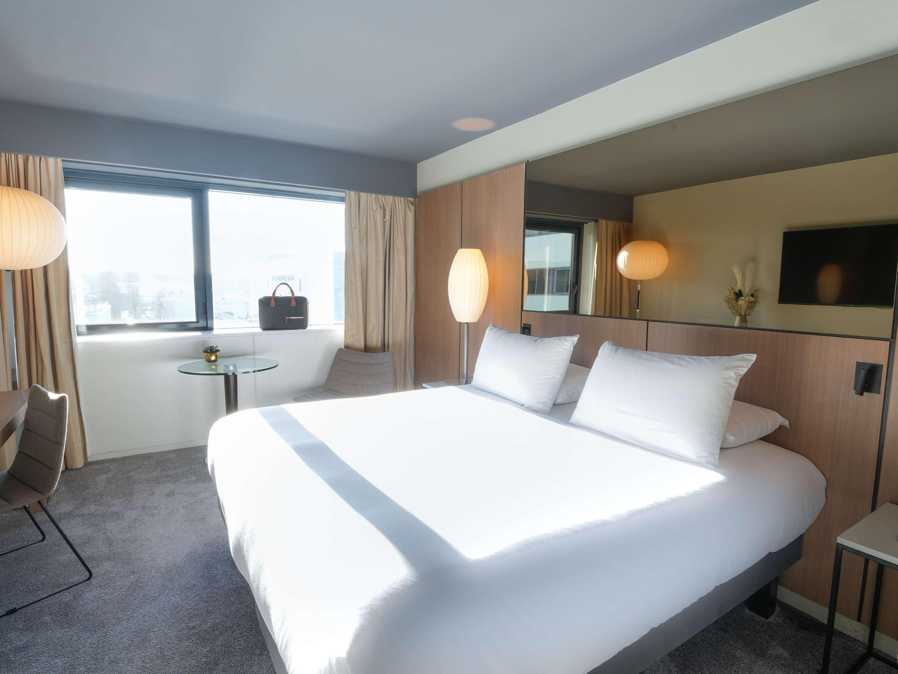 Double Superior King Bed