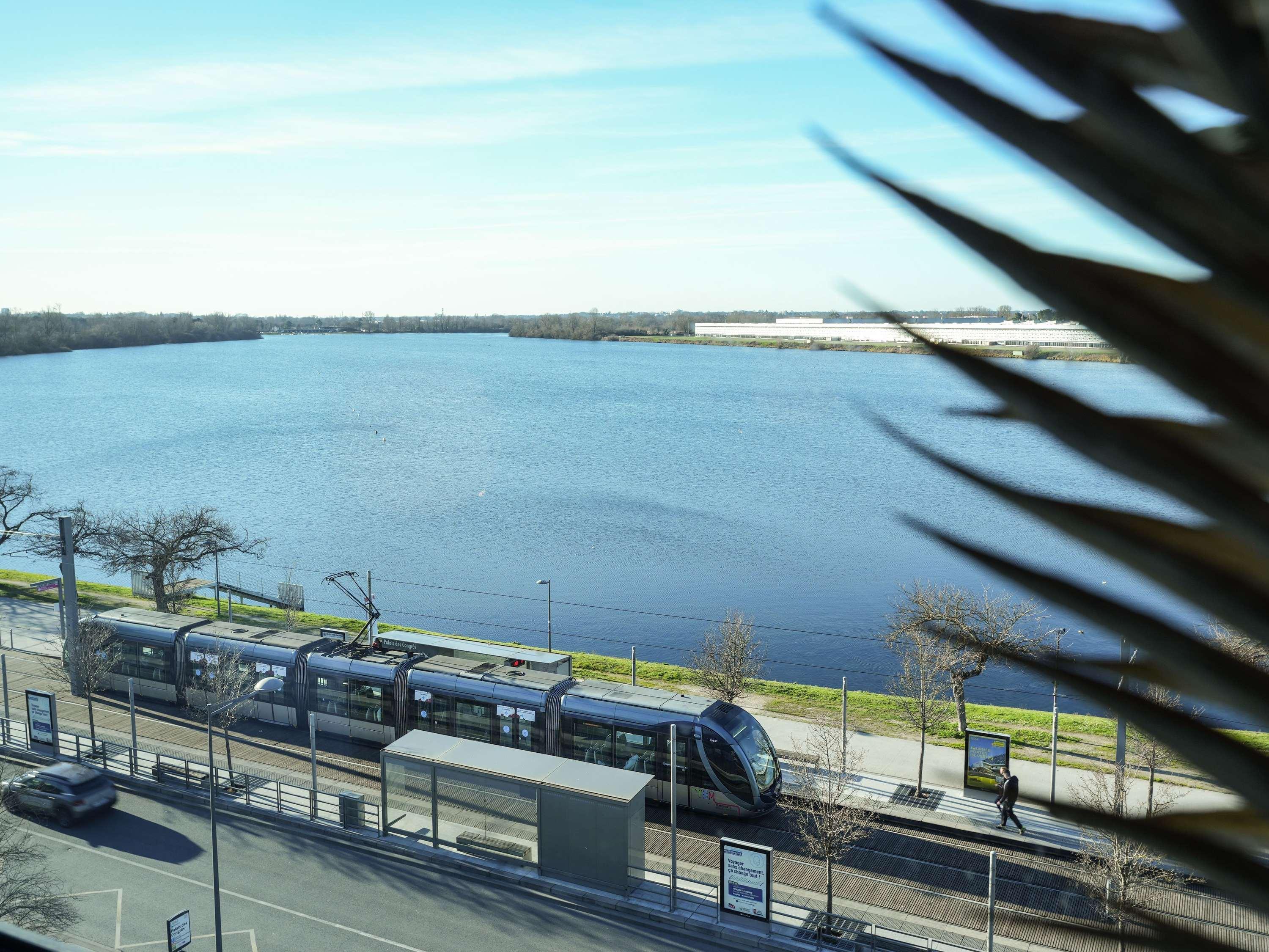 Double Deluxe Lake View