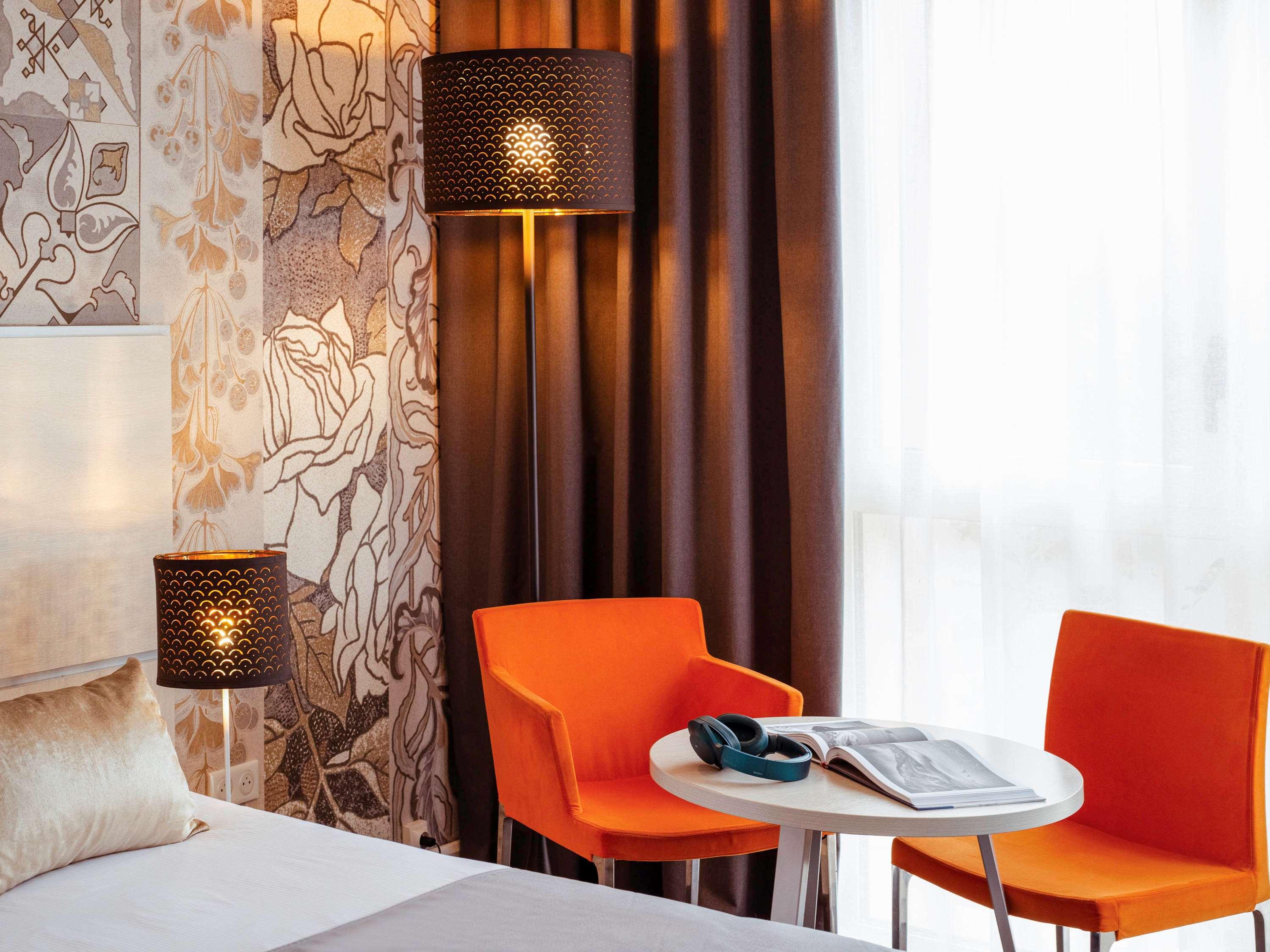 Double Classic Double Bed