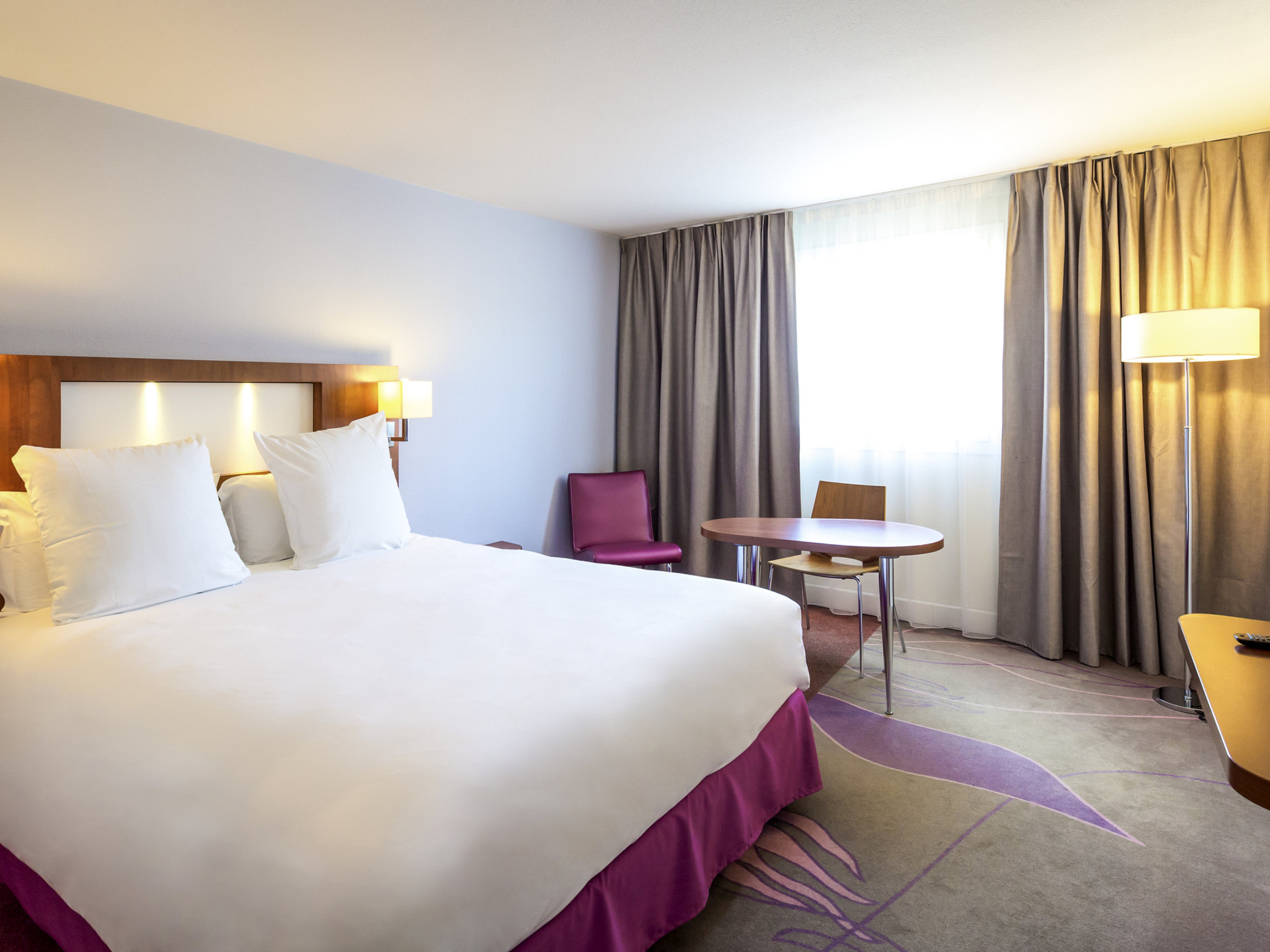 Double Classic Double Bed