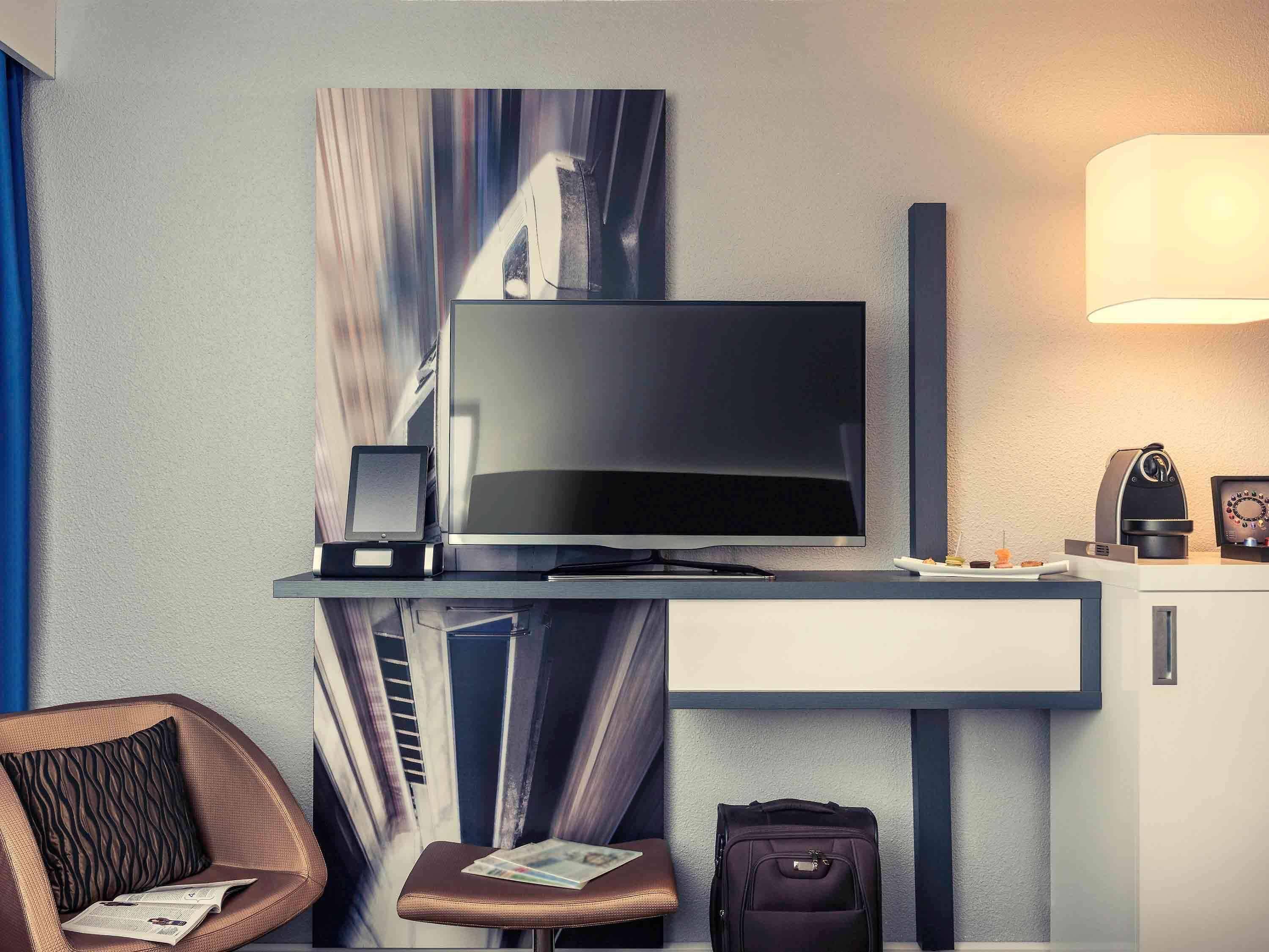 Double Classic Double Bed