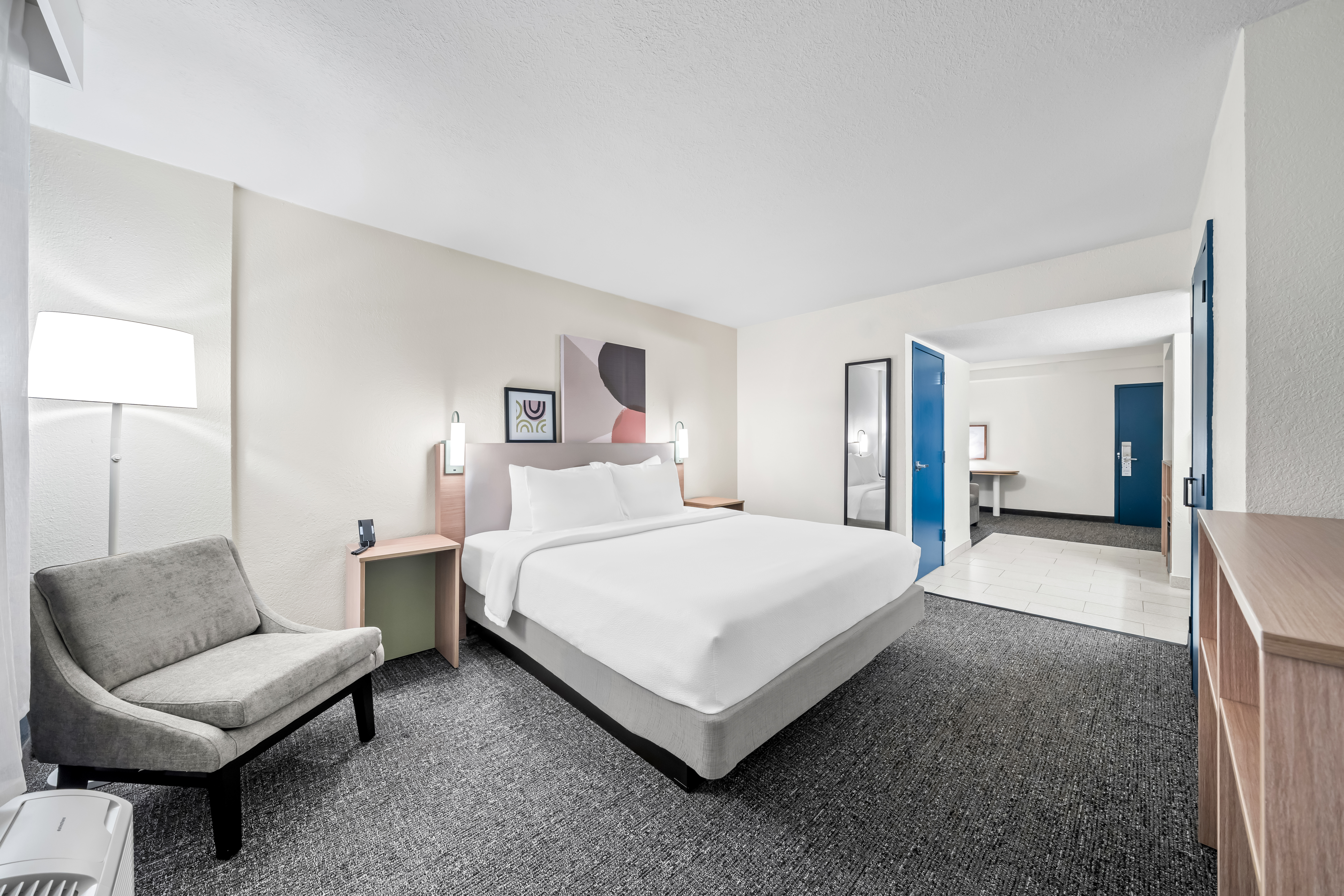 Studio King Size Bed