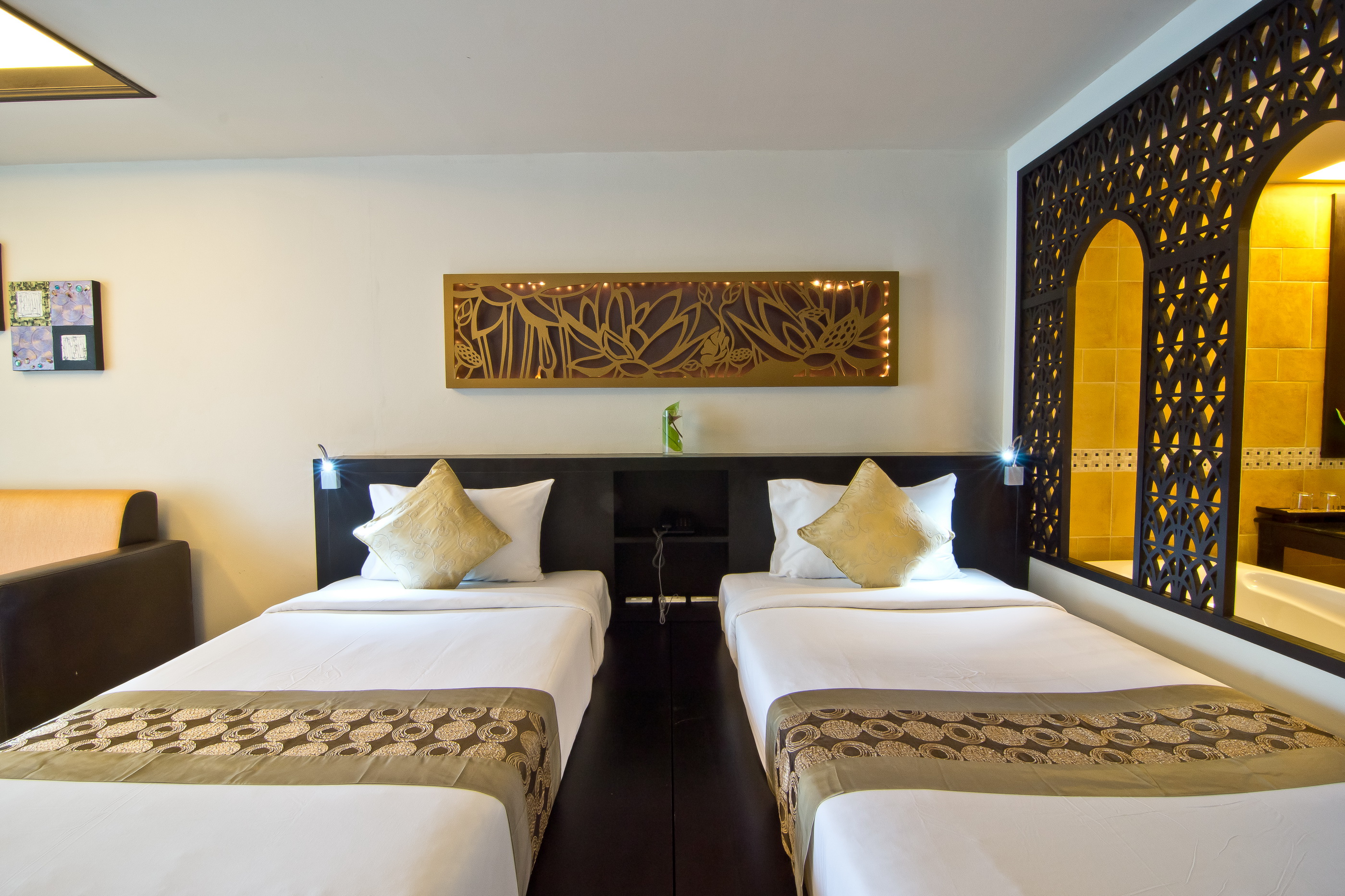 Double or Twin Deluxe