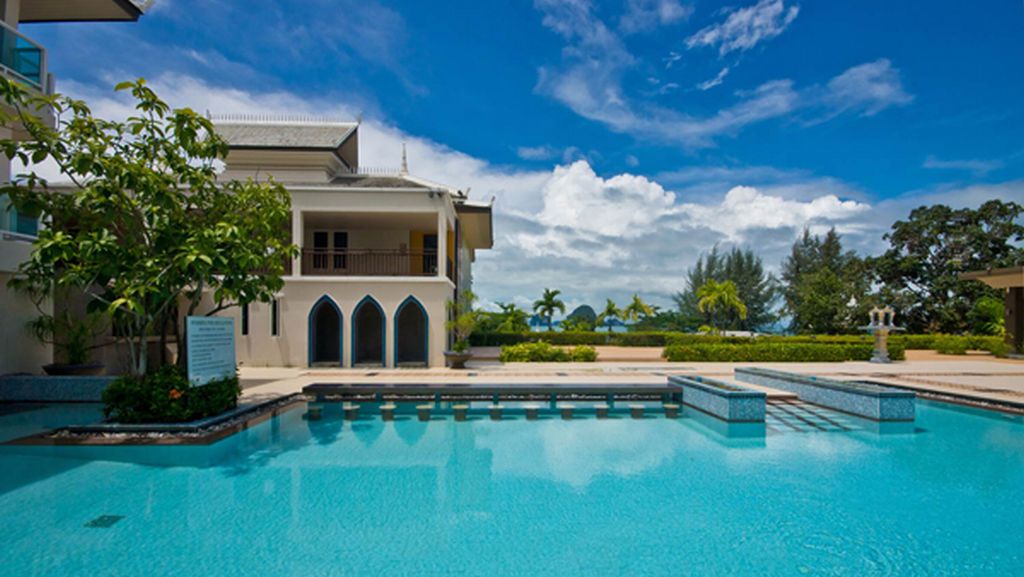 Double or Twin Deluxe