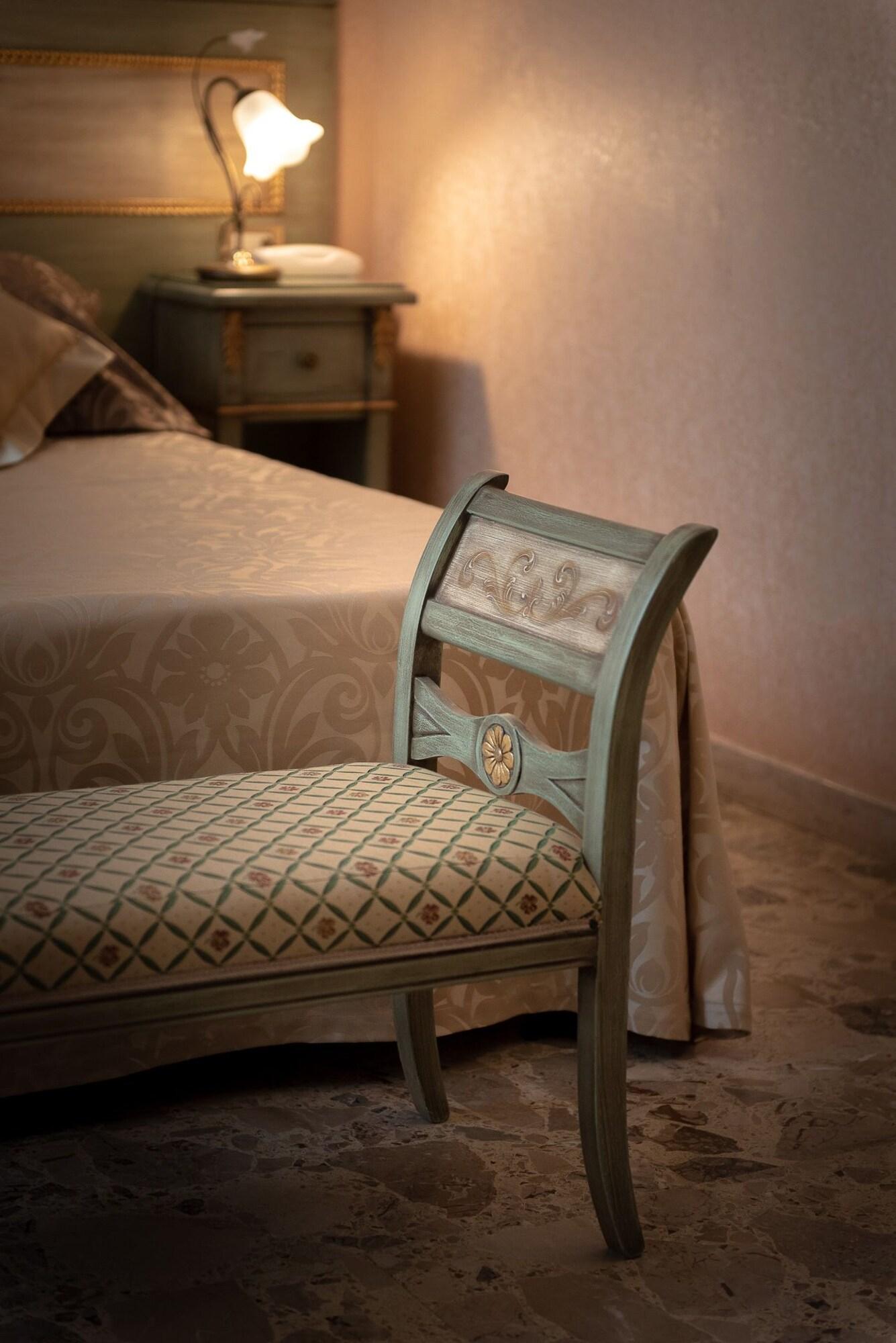 Double or Twin Two Beds