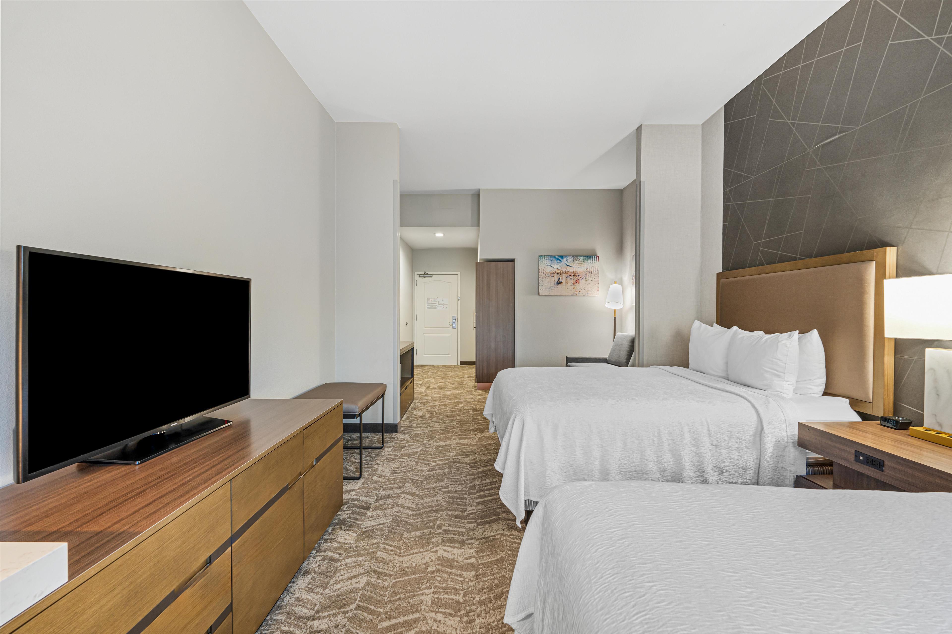 Suite Two Queen Beds