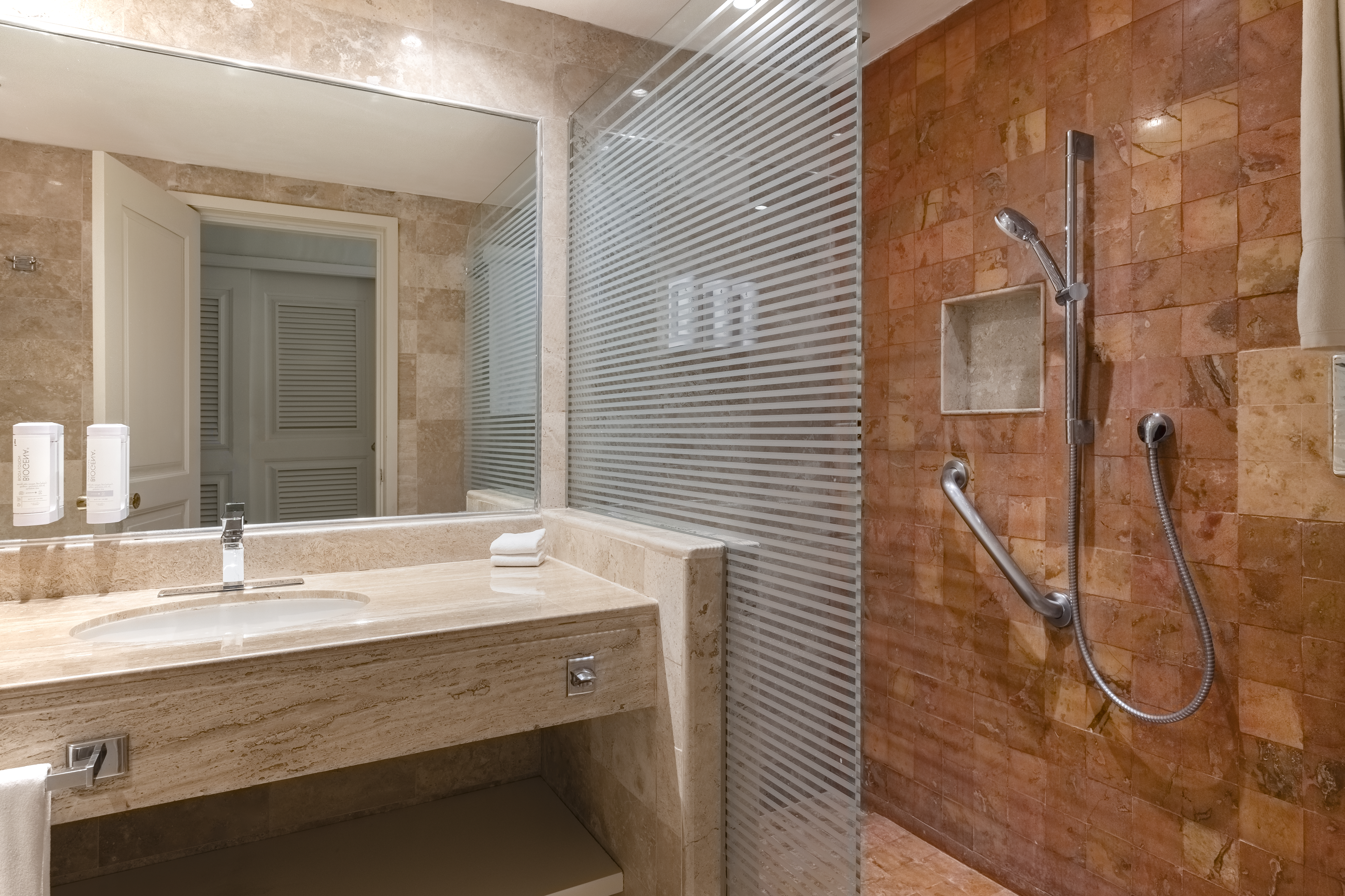 Junior Suite Ocean Front