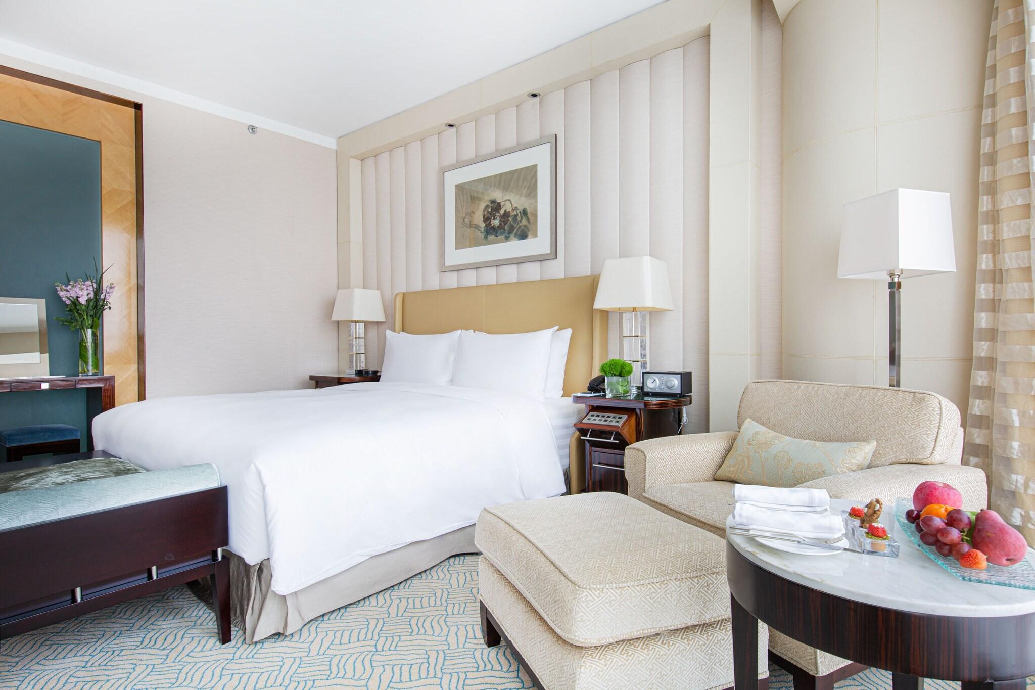 Double Executive King Bed