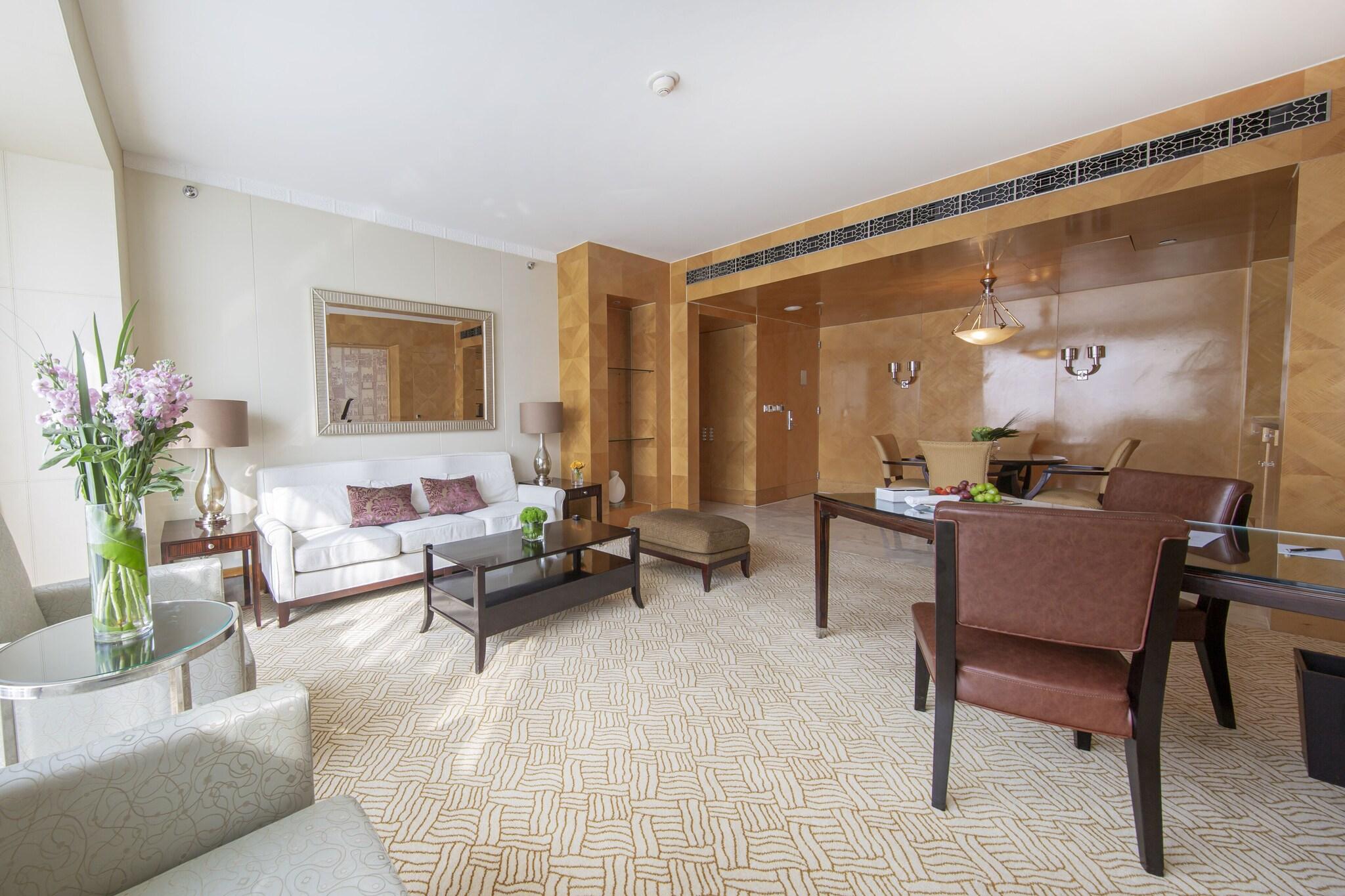 Suite Executive King Bed