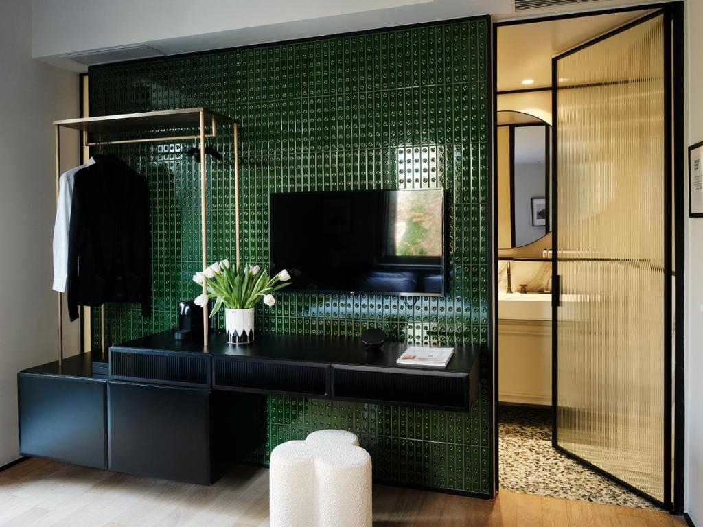 Double or Twin Premium