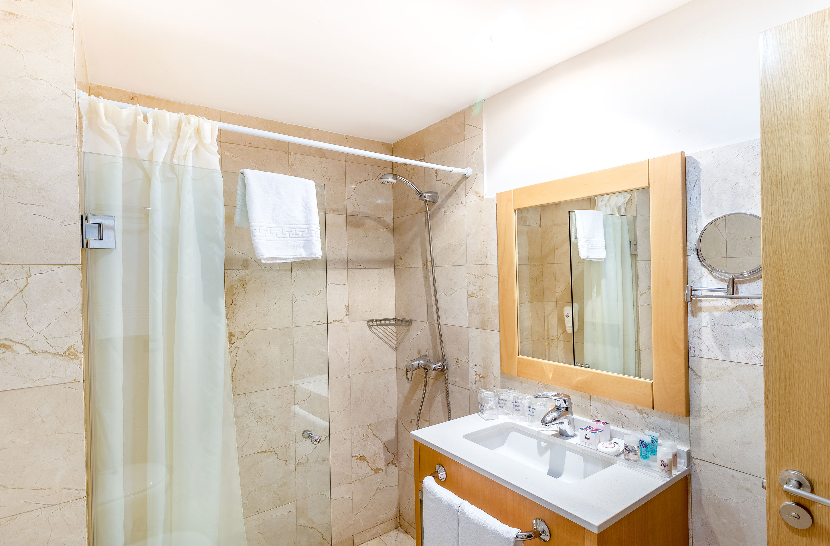 Apartment Capacity 1