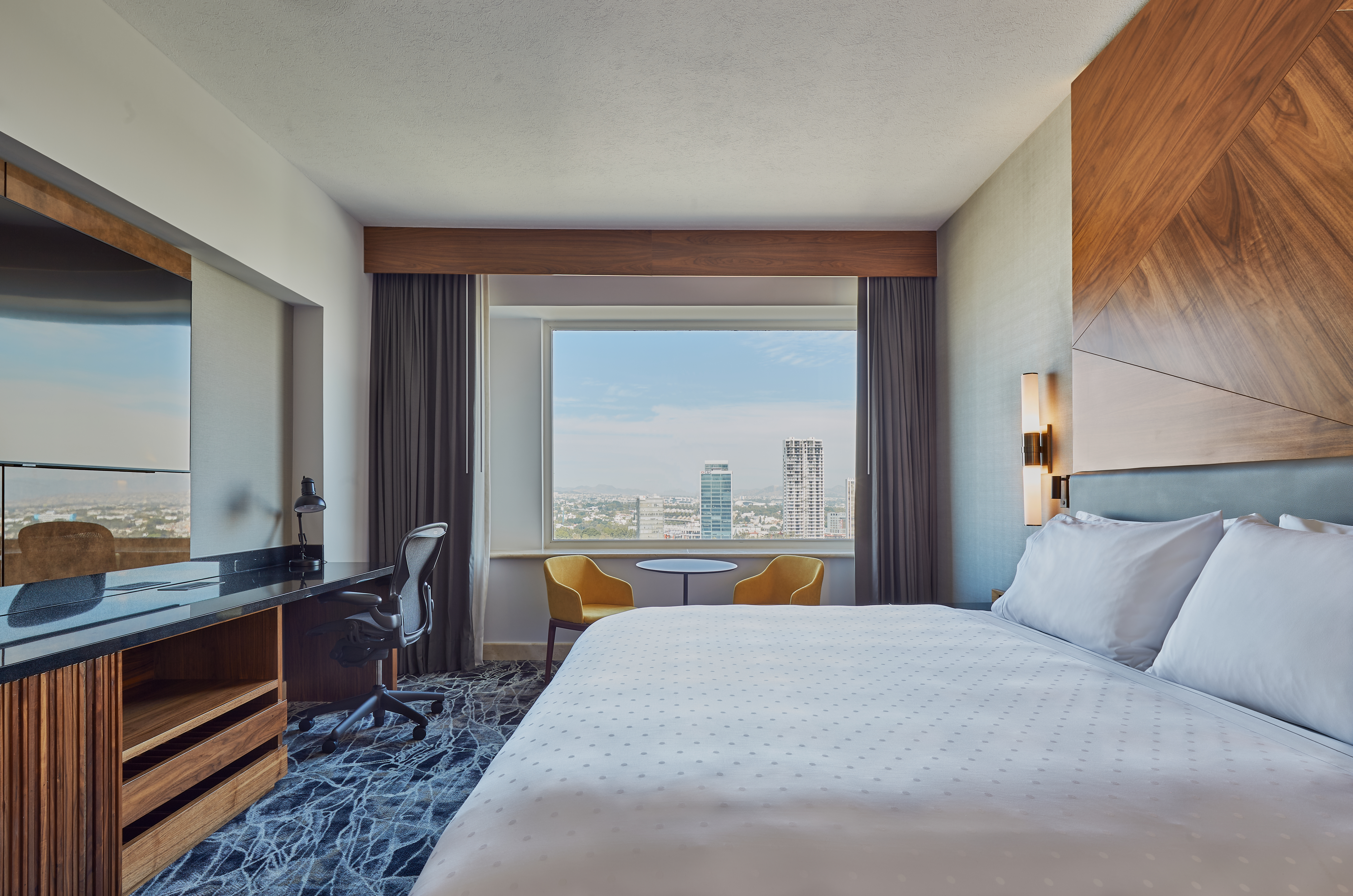 Room Deluxe King Bed