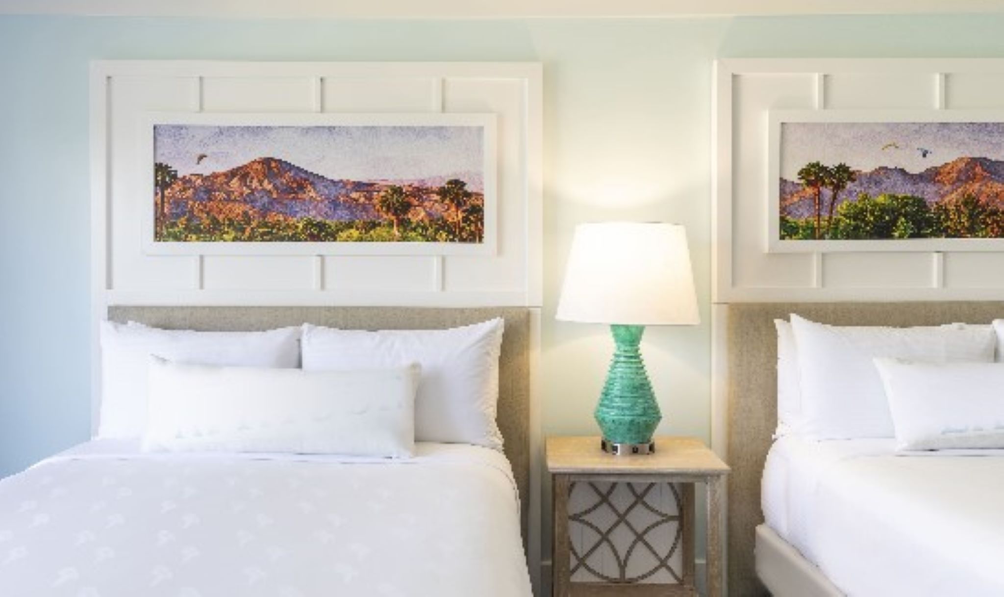 Quadruple Deluxe Two Queen Beds