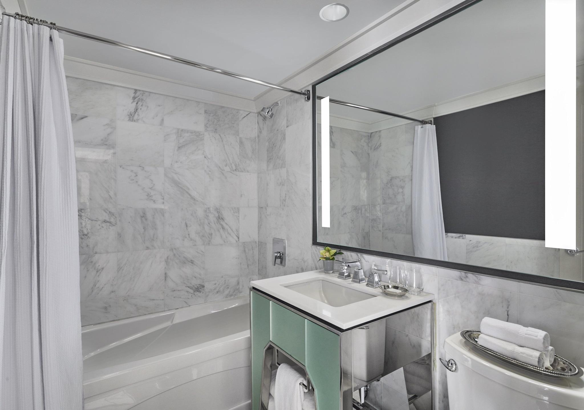 Studio King Size Bed