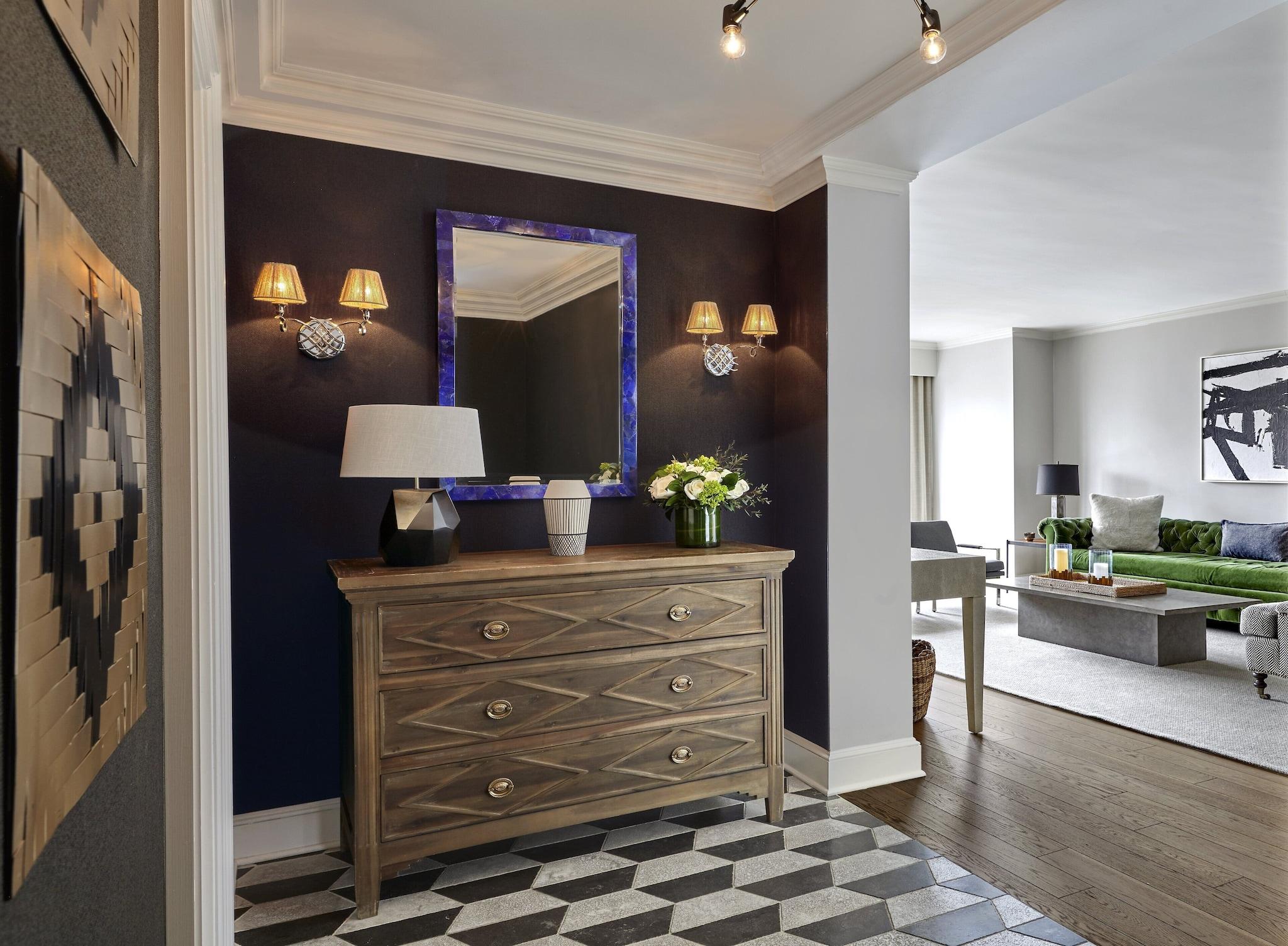 Studio King Size Bed