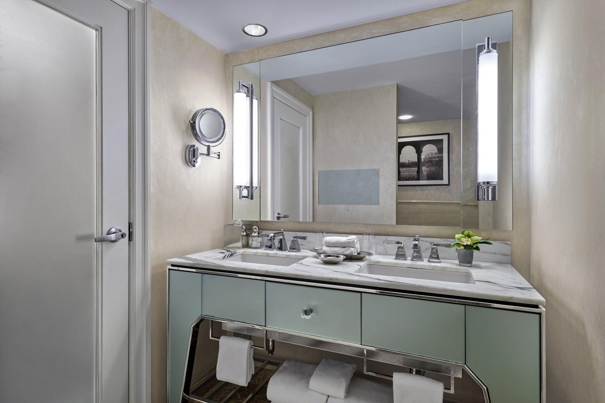 Double Accessible King Size Bed