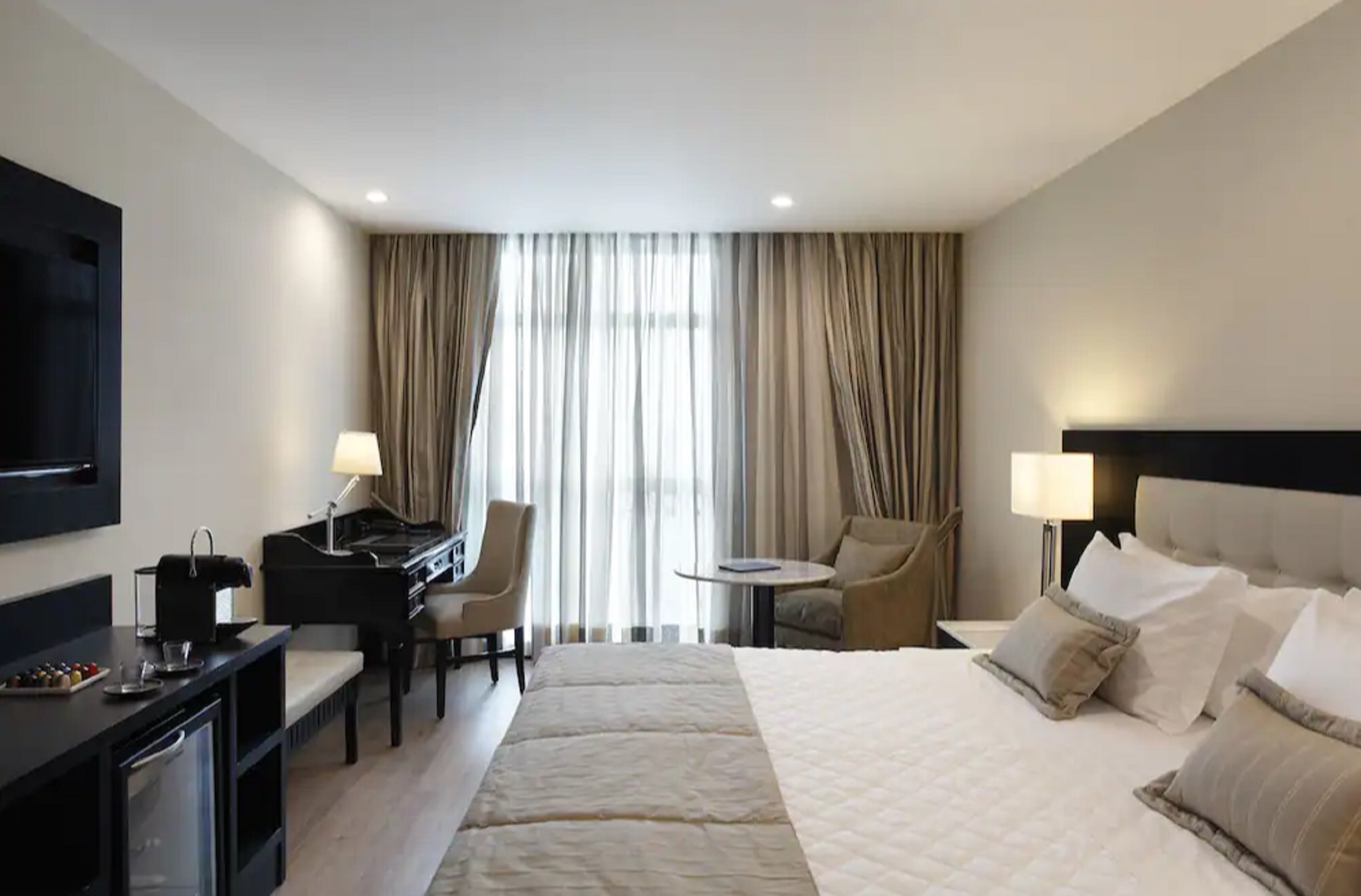 Twin Executive Superior