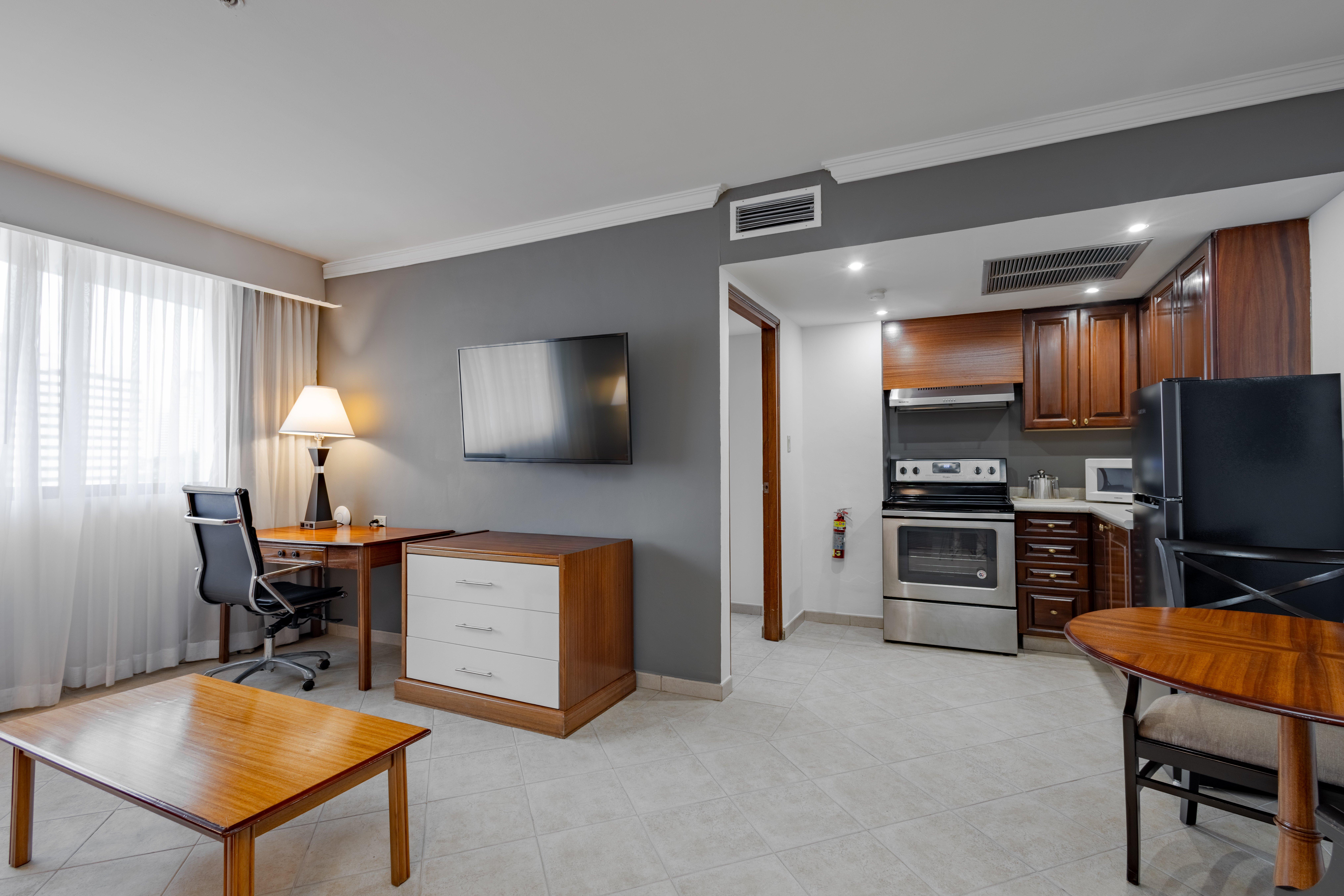 Suite King Size Bed