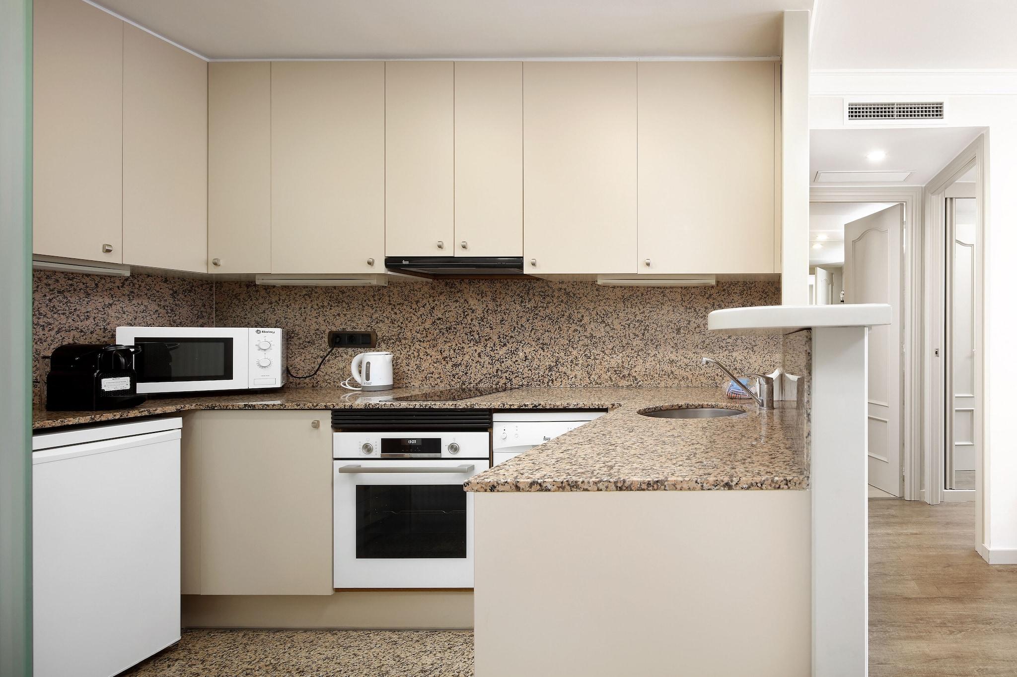 Apartment Capacity 3