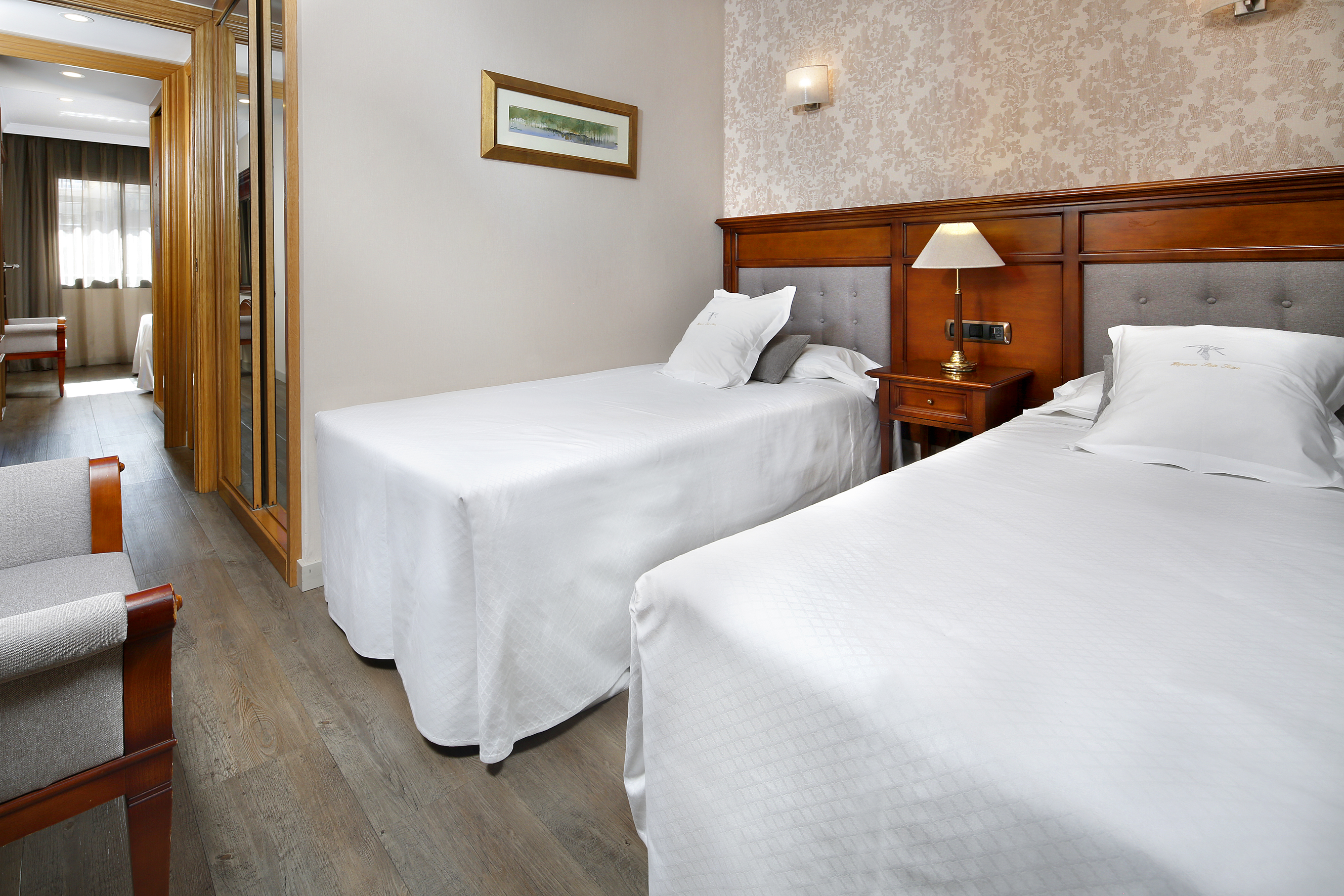 Apartment Capacity 3