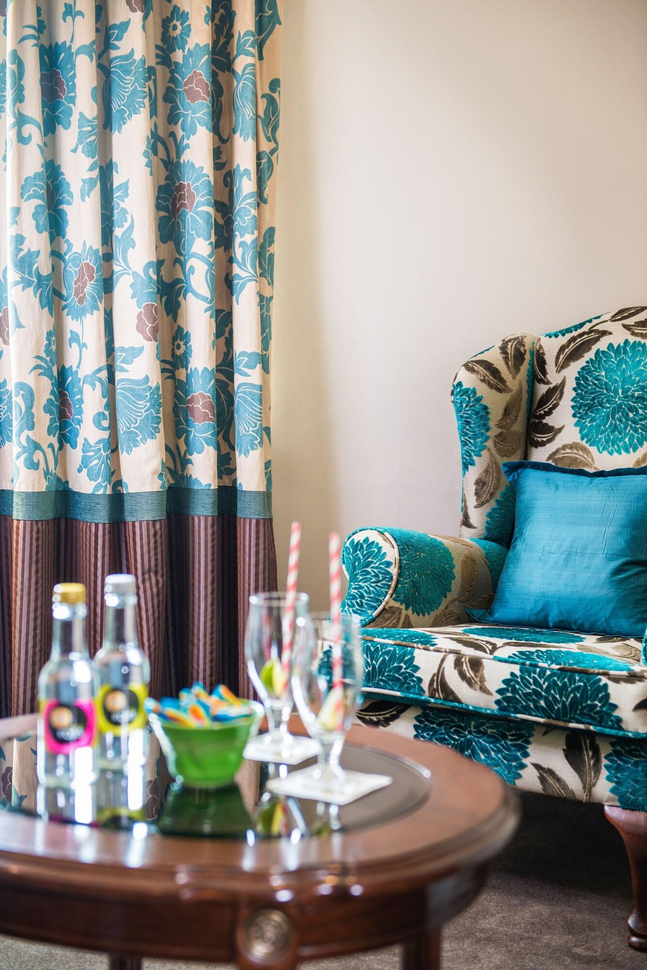 Junior Suite King Size Bed