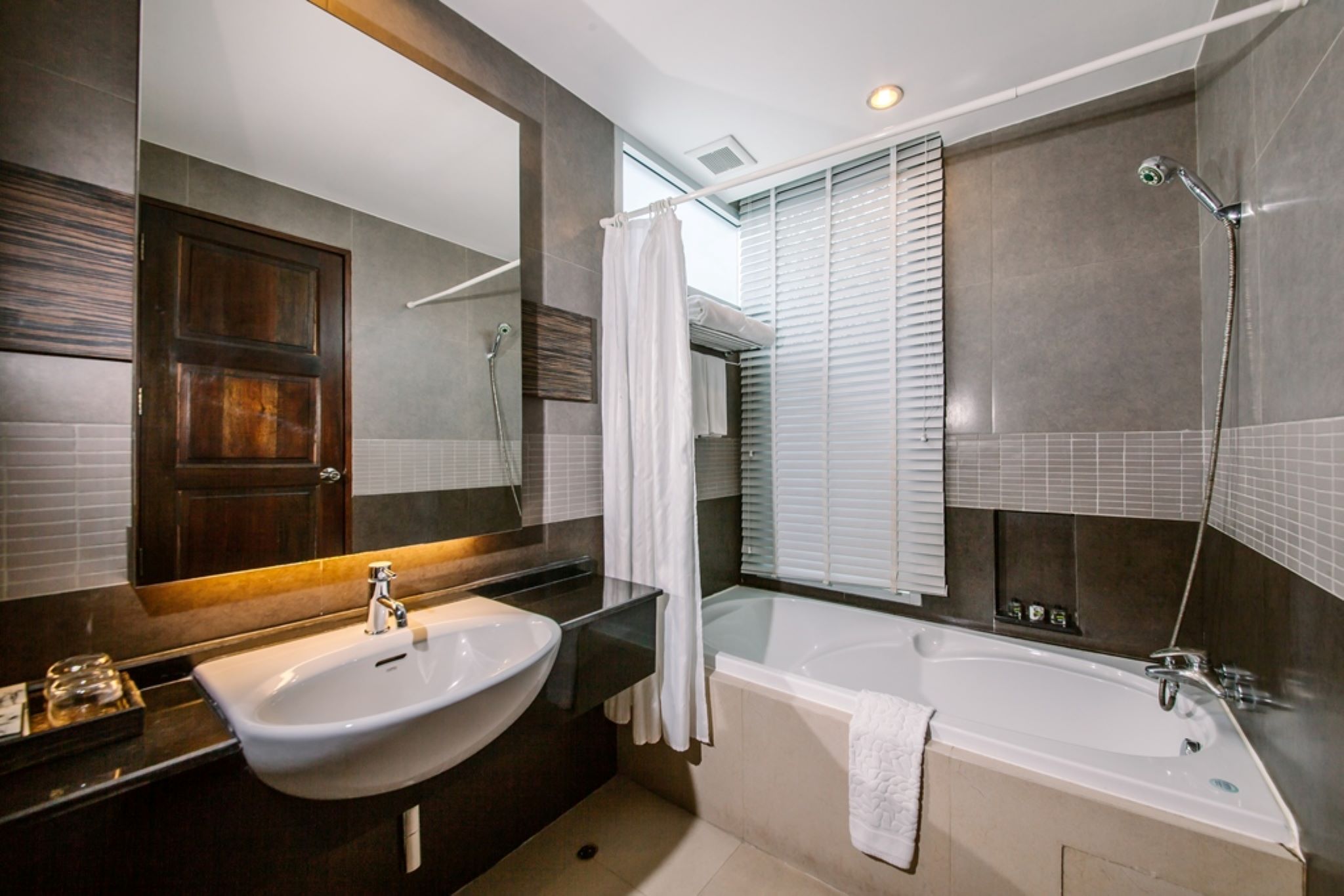 Double or Twin Deluxe