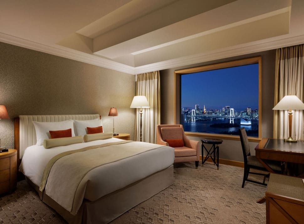 Double Single Executive