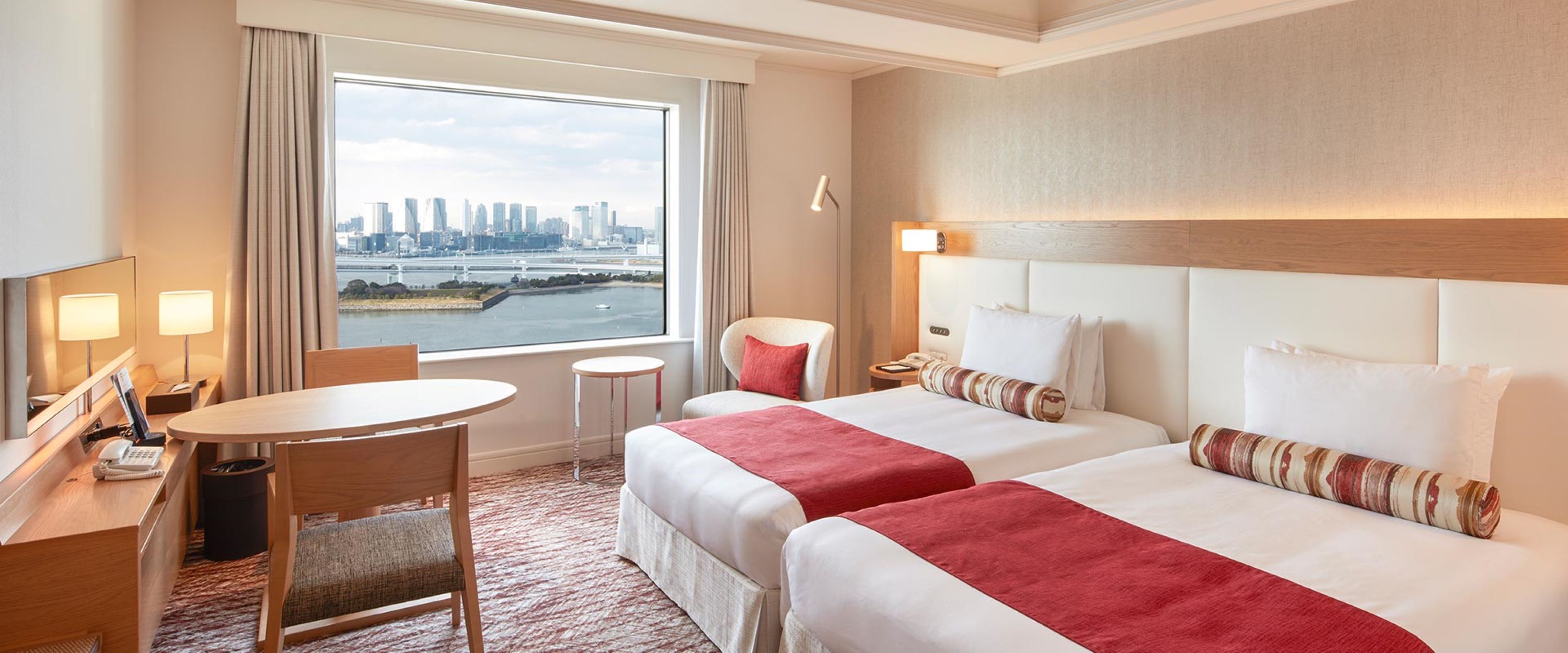 Twin Superior with Views