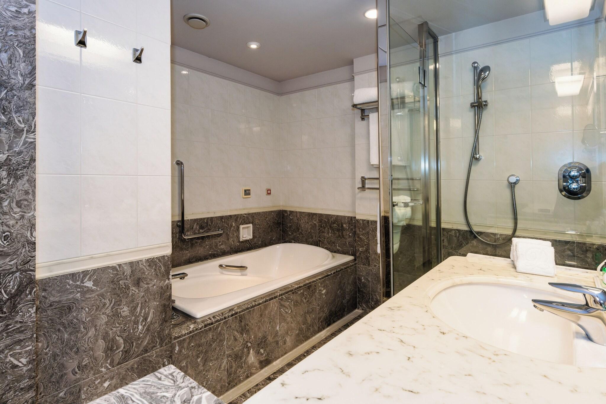 Suite Two Double Beds