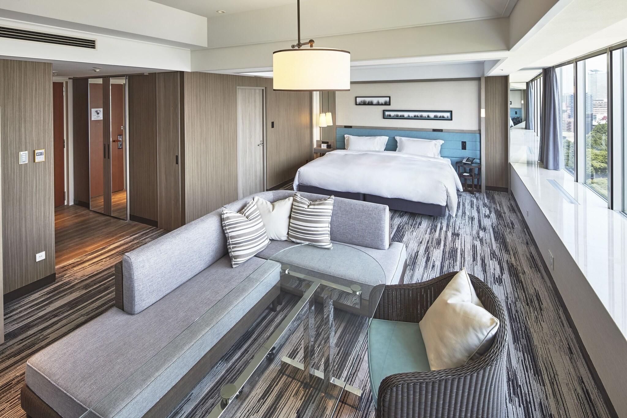 Junior Suite King Size Bed