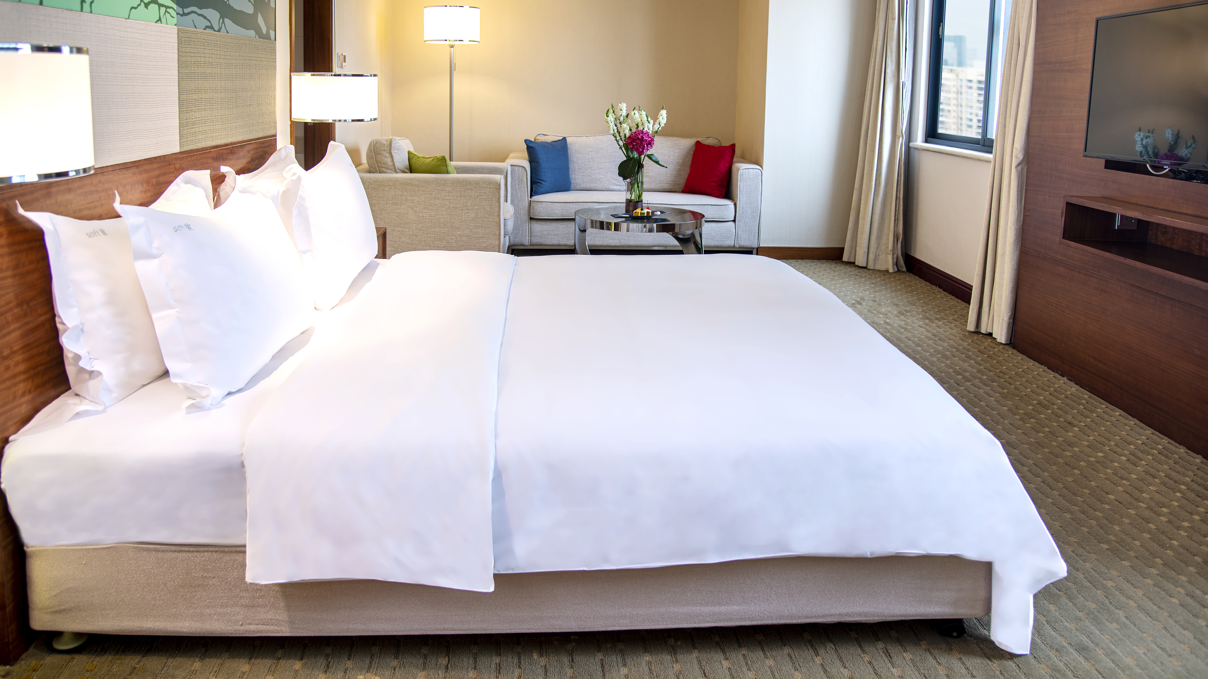 Double King Size Bed