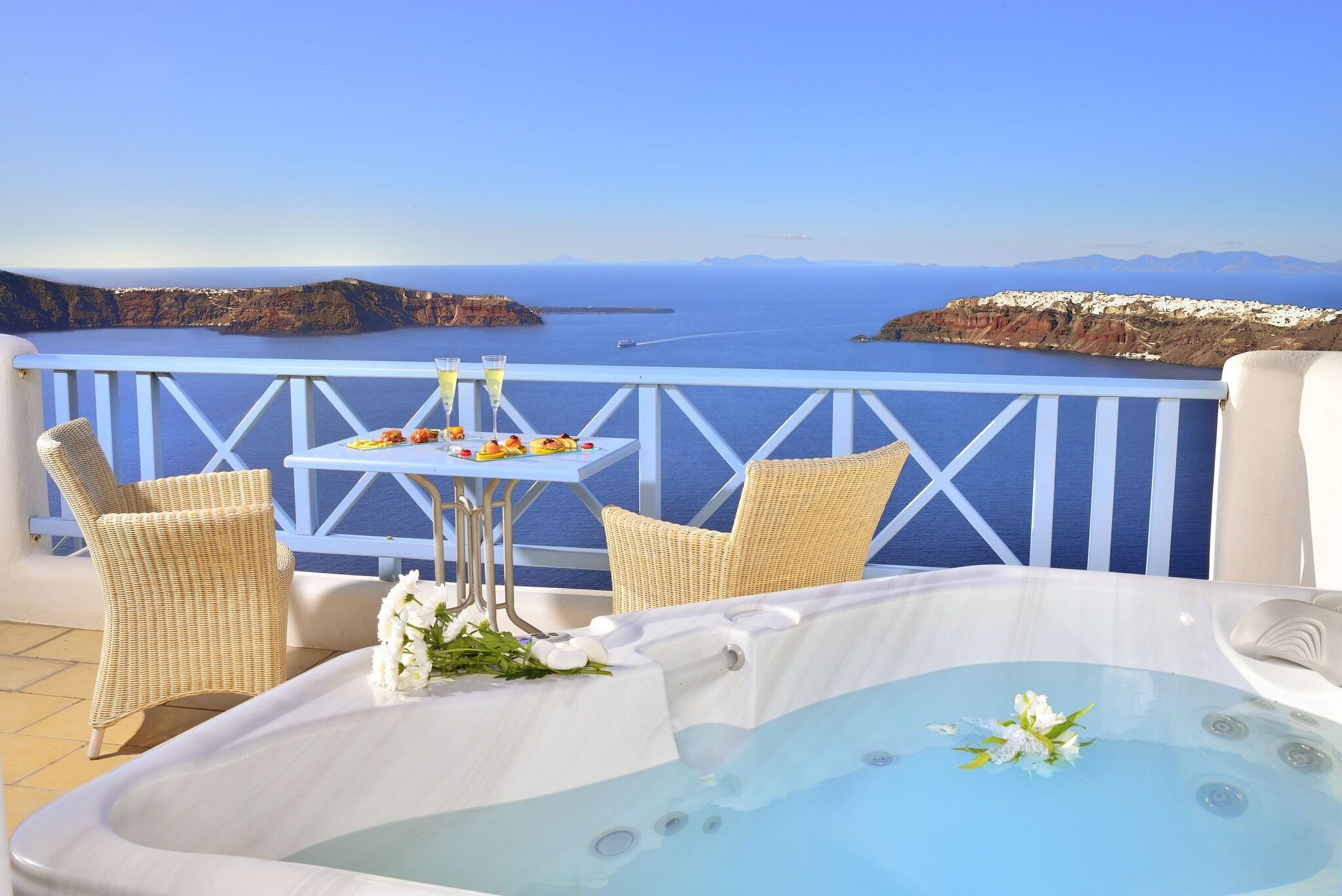 Double Queen Size Bed