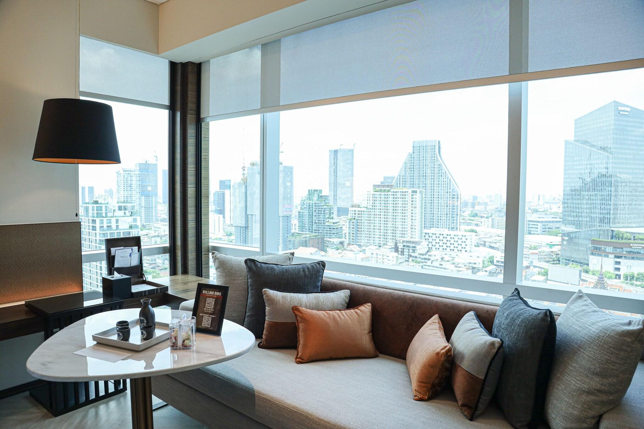 Double Executive King Bed